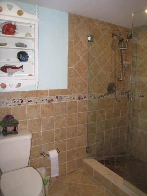  Unit 404 photo 14