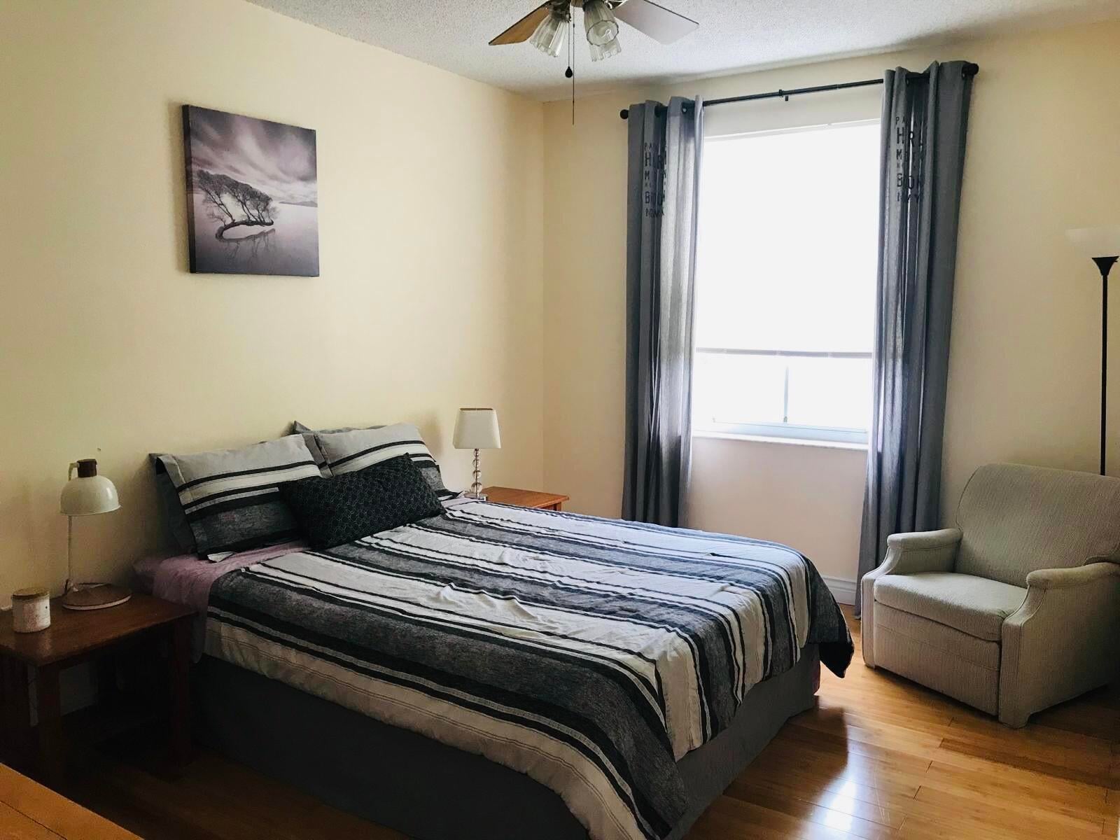  Unit 518 photo 10