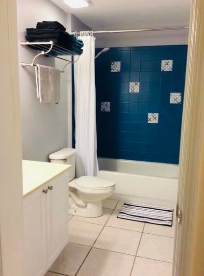  Unit 518 photo 11