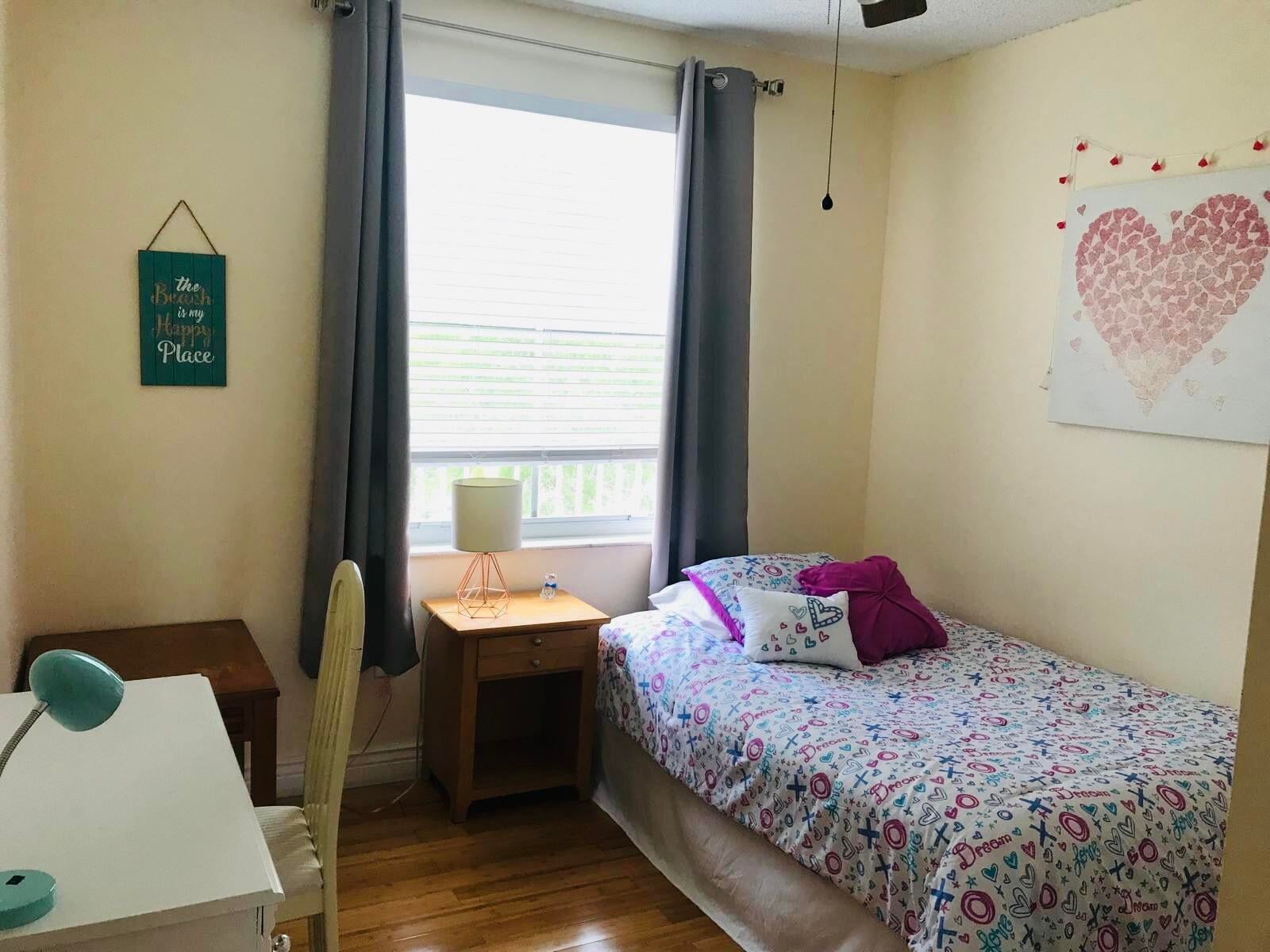  Unit 518 photo 12