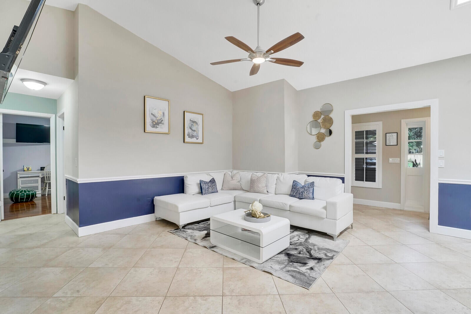  Residence photo 9