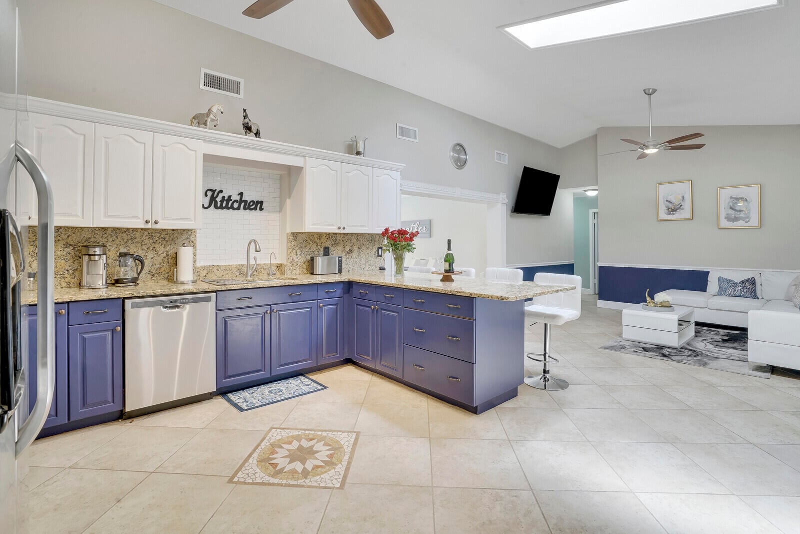  Residence photo 11