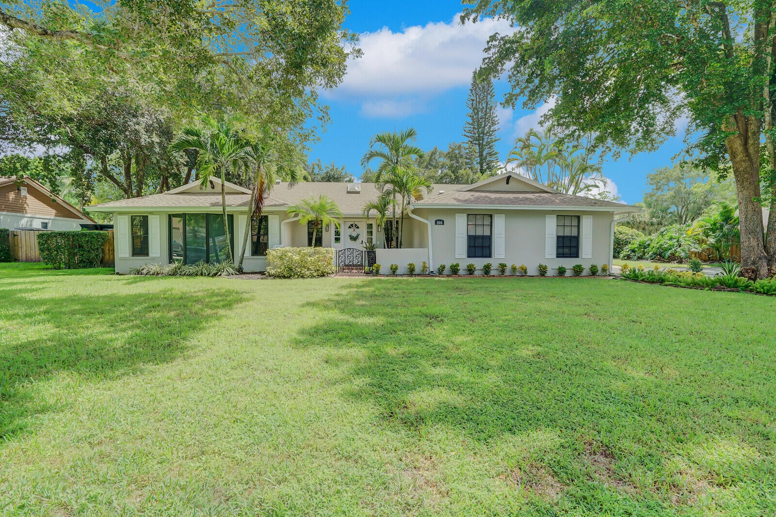  Residence photo 48