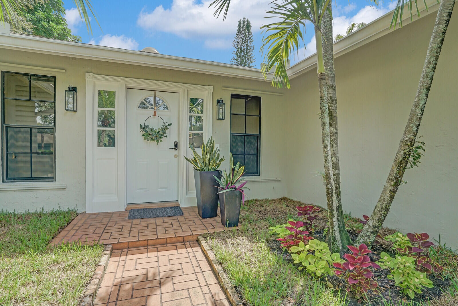  Residence photo 55