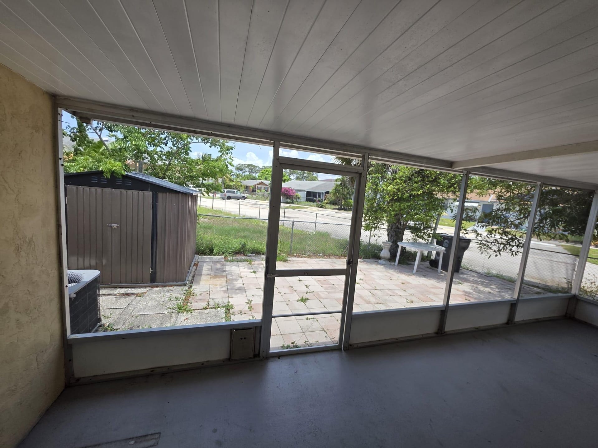 Residence photo 2