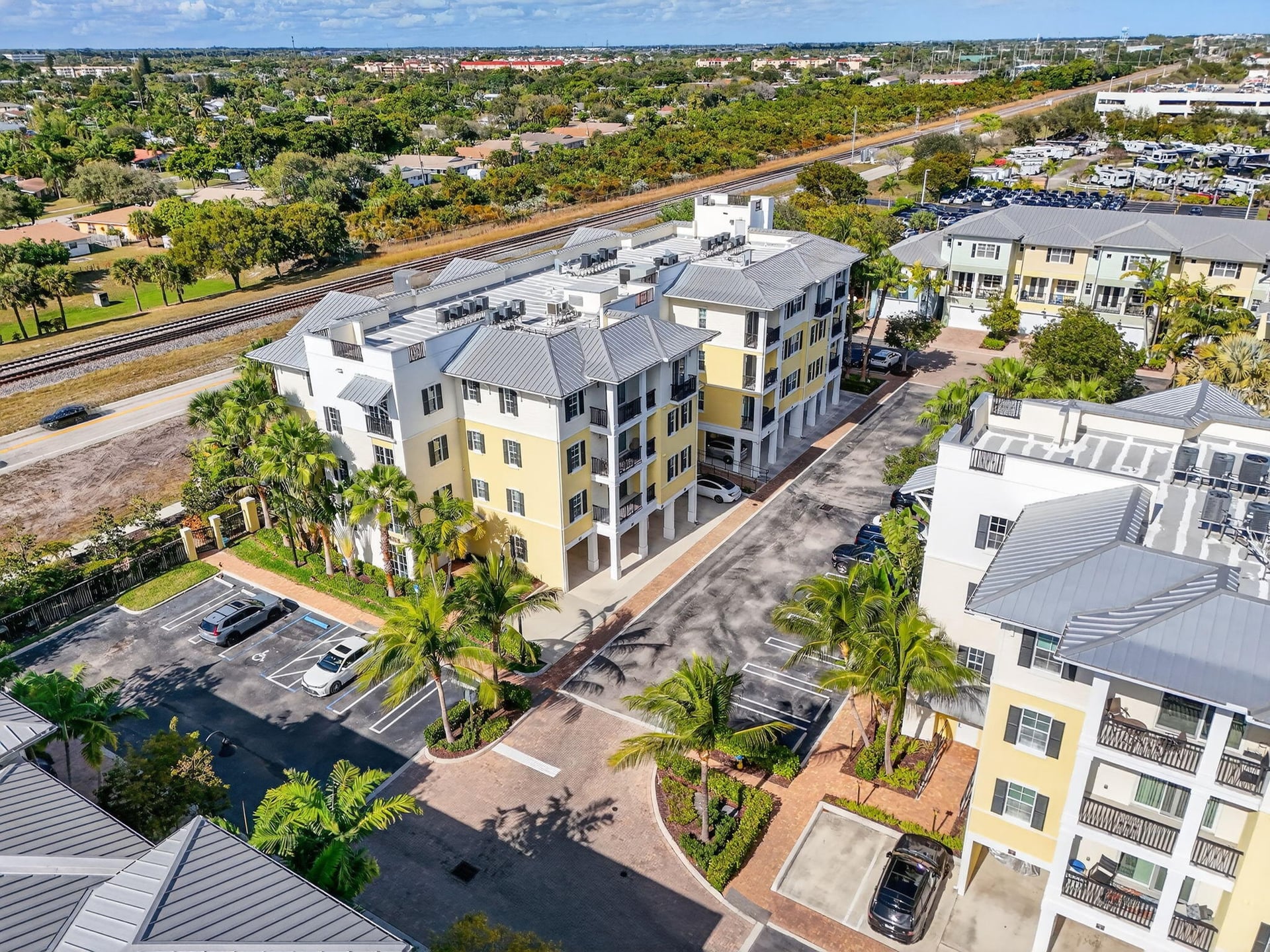 Latitude Delray Unit 302 photo 2