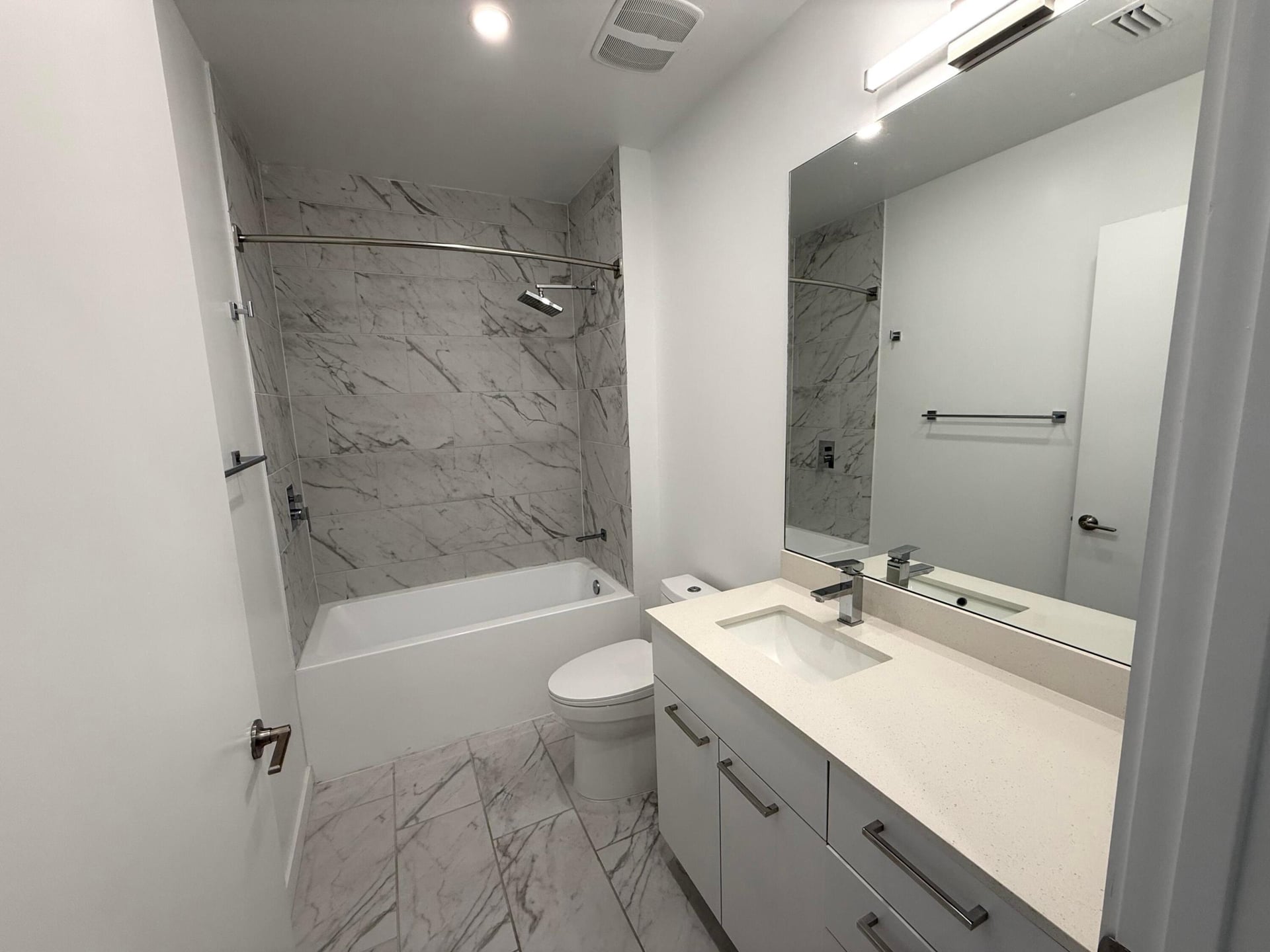 Downtown West Palm Beach Unit 321 photo 9
