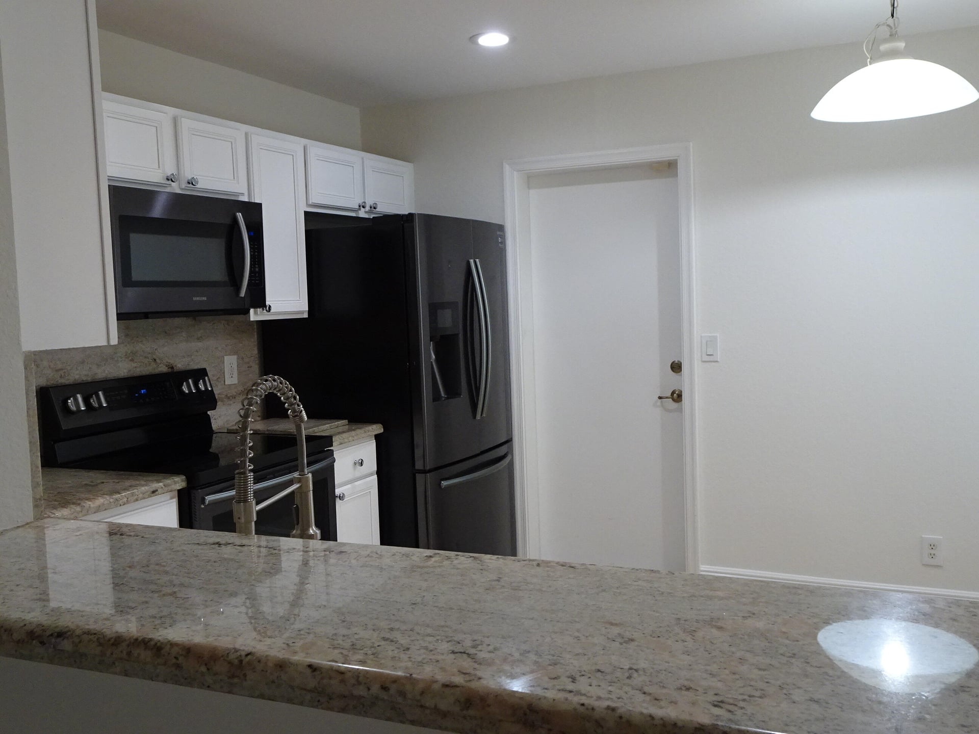  Residence photo 10
