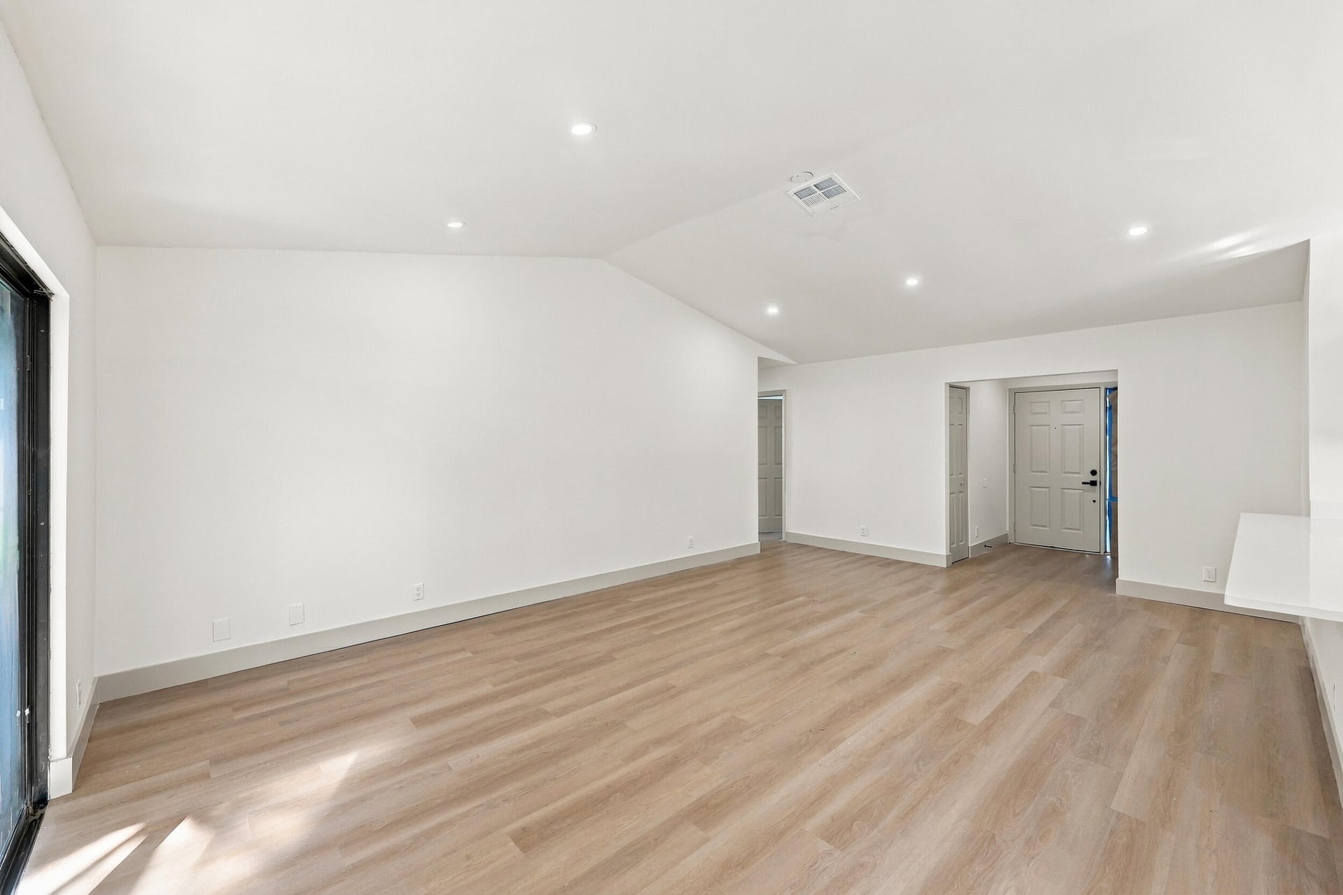  Residence photo 14