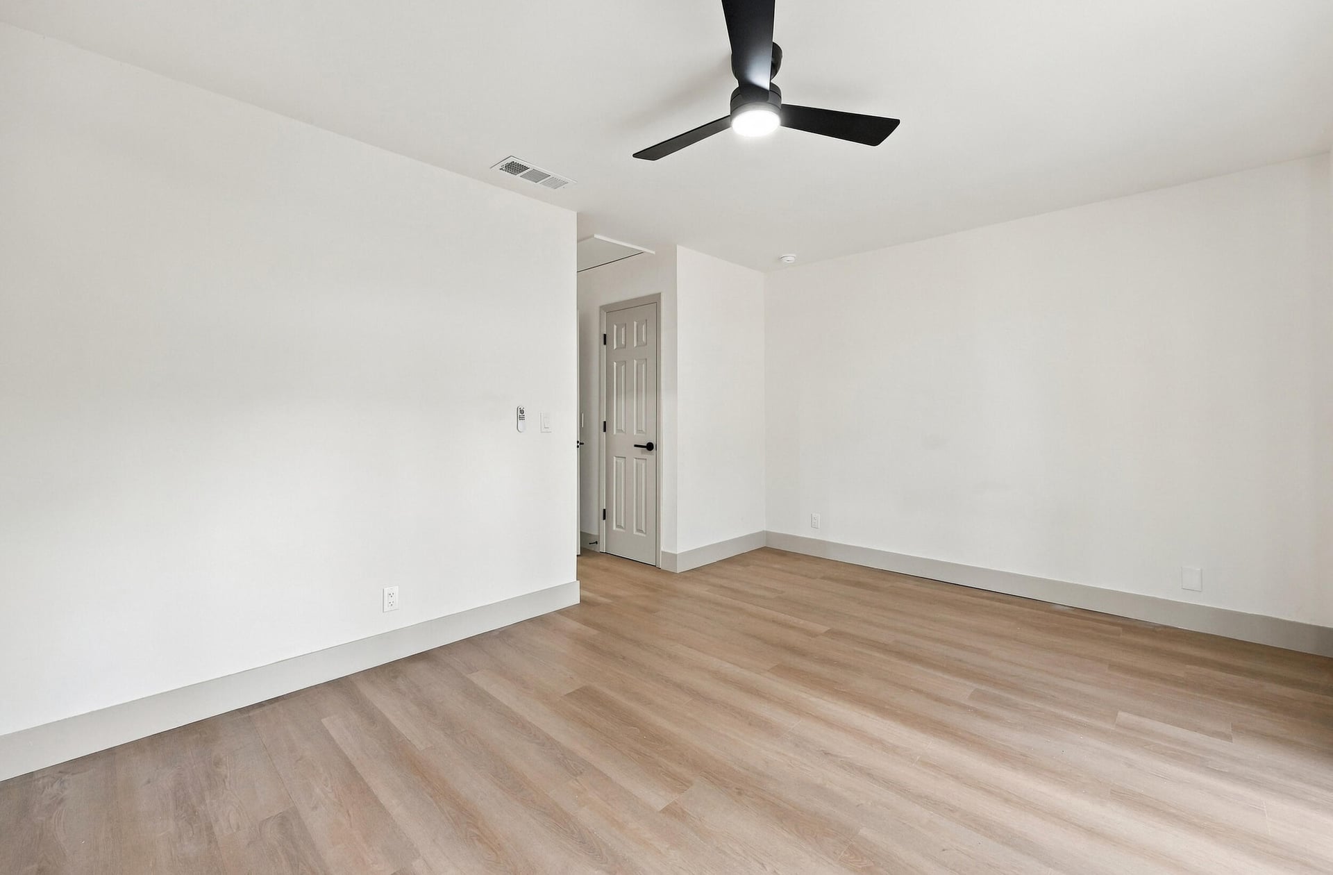  Residence photo 23