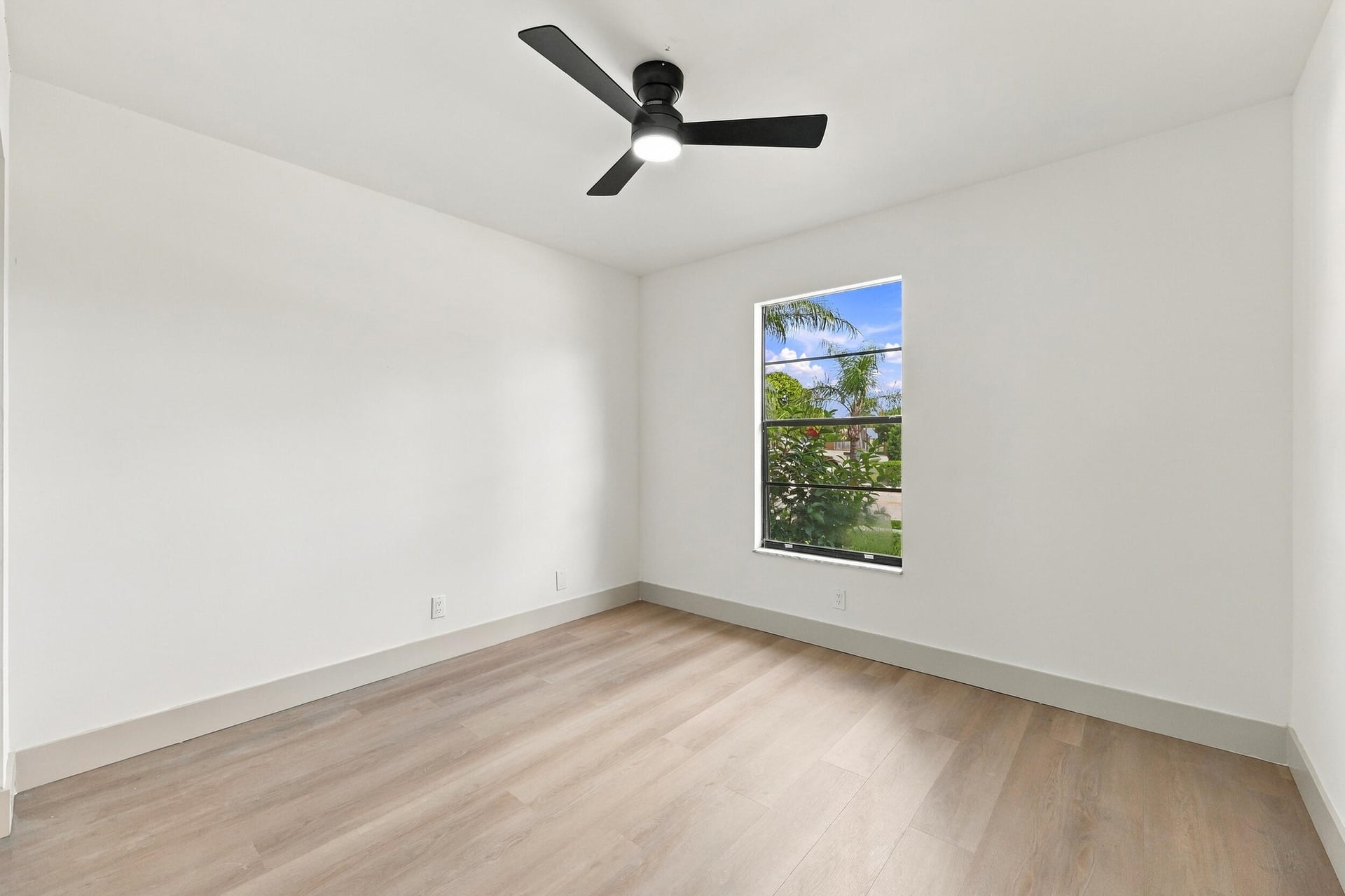  Residence photo 29