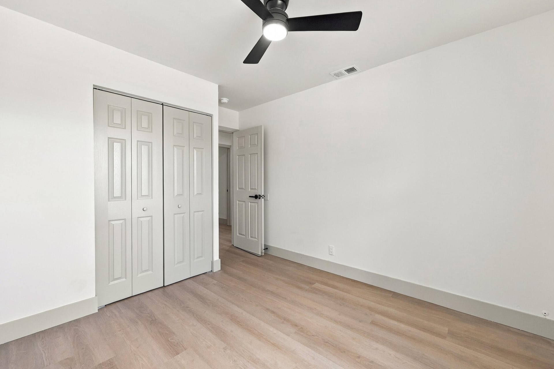  Residence photo 35