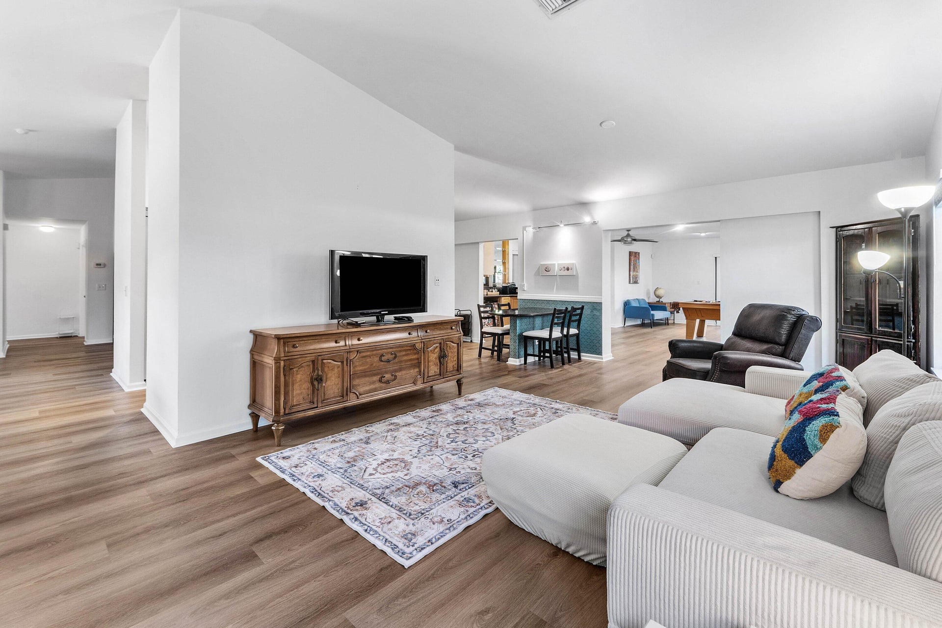  Residence photo 11