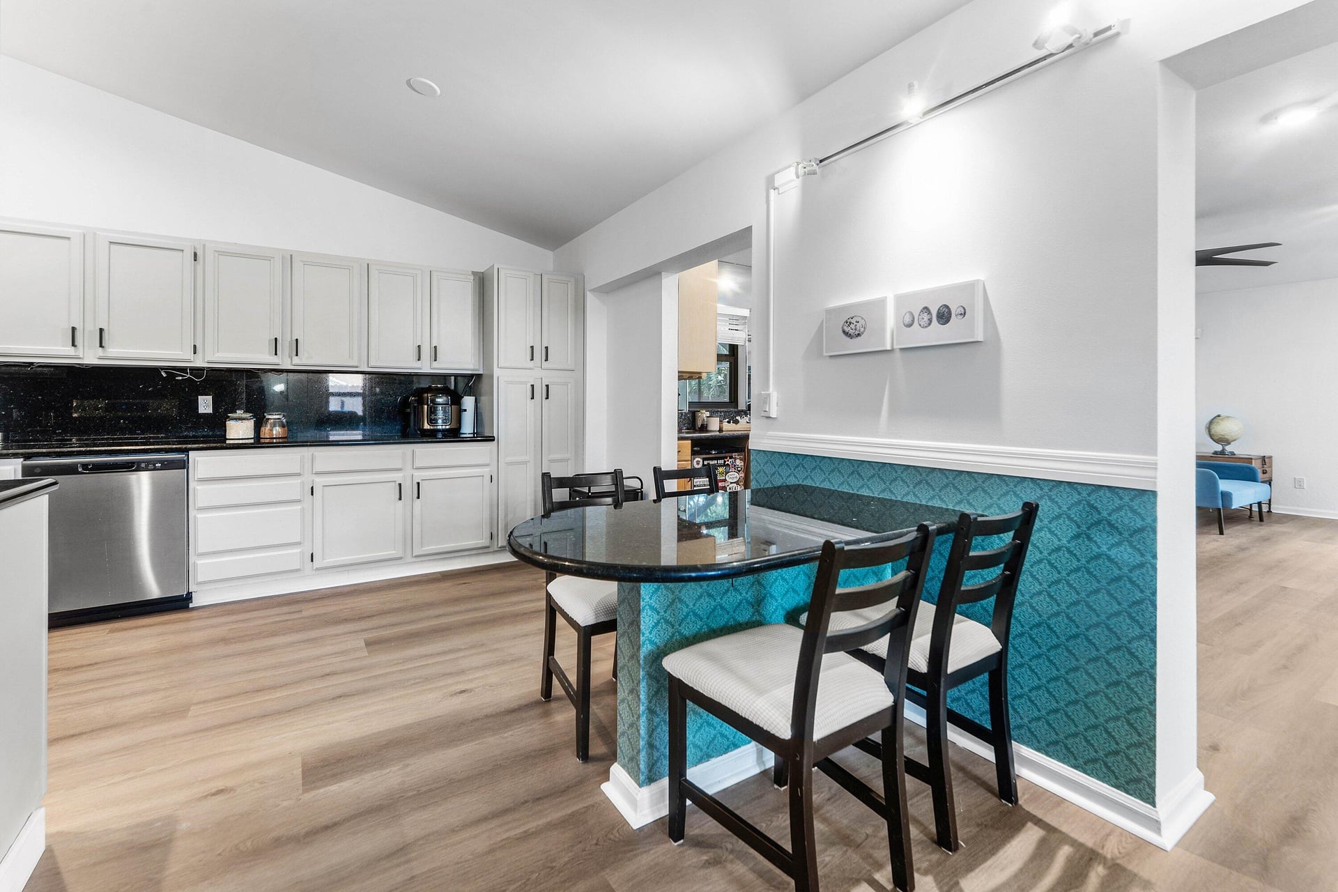  Residence photo 15