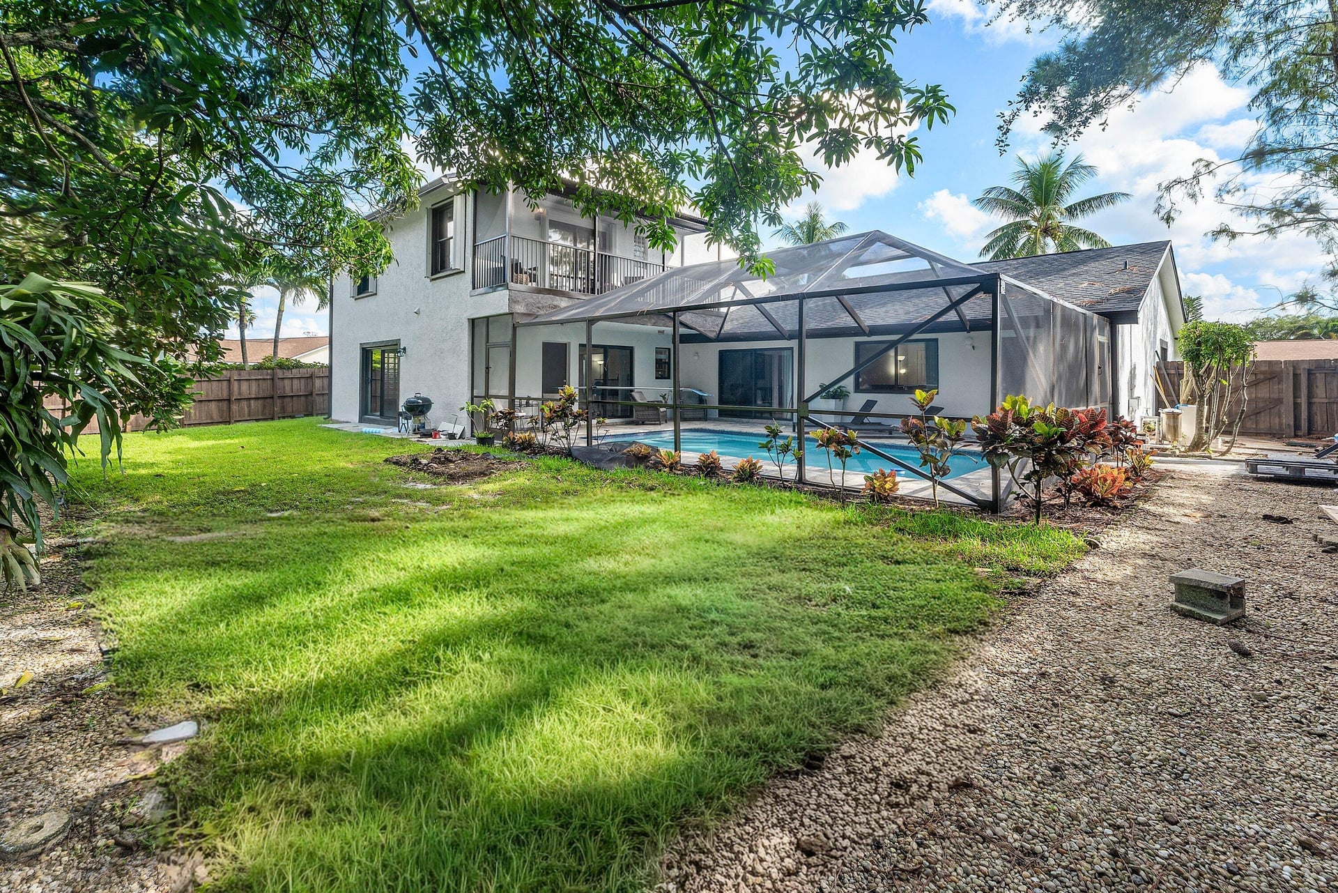  Residence photo 47