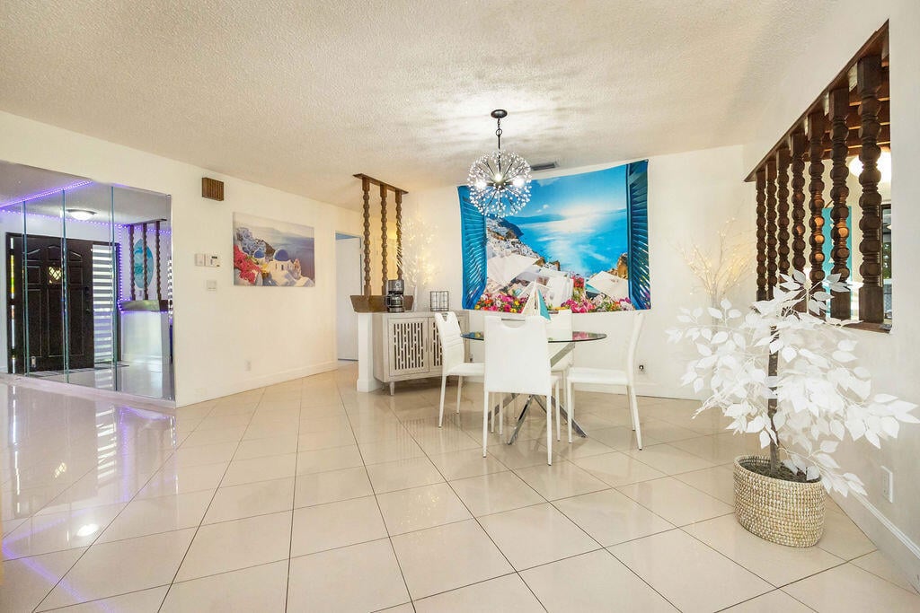 Residence photo 14