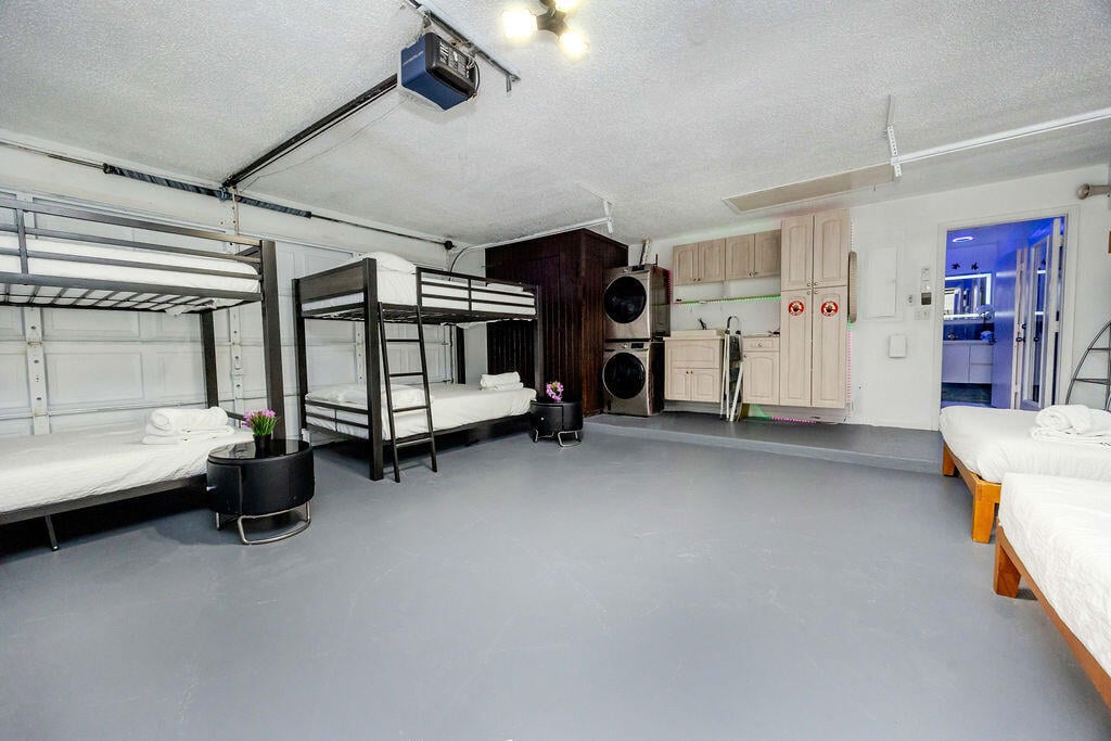 Residence photo 34