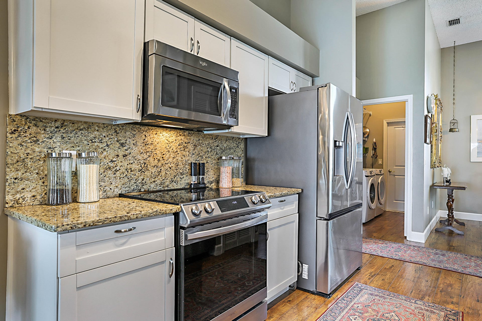 Residence photo 8