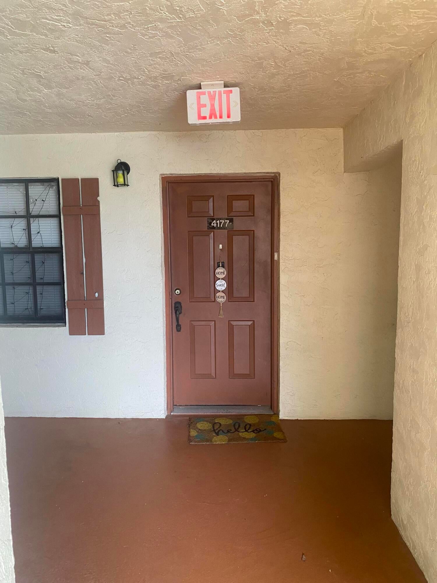 Unit 4177 photo 2