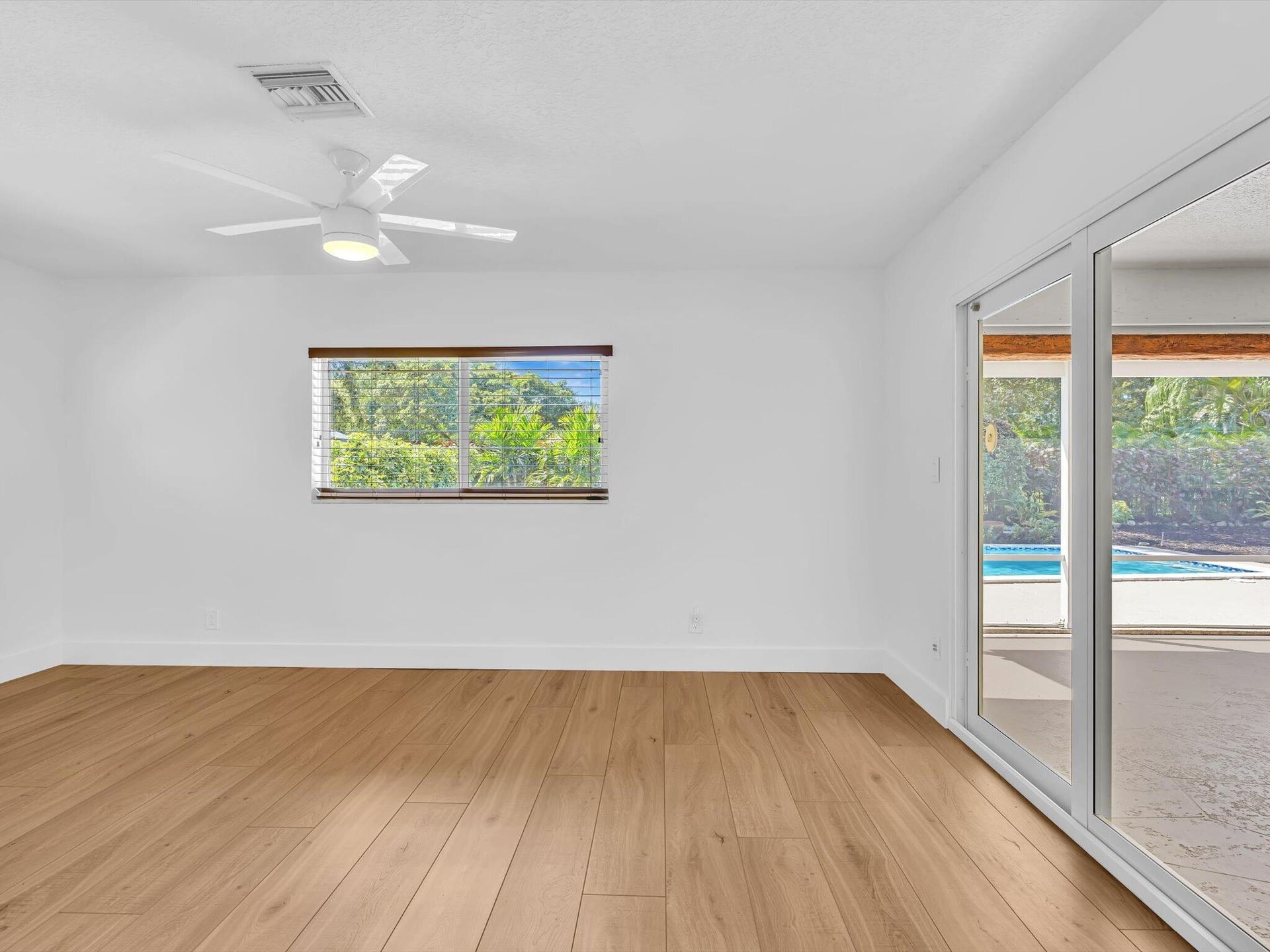 Residence photo 20