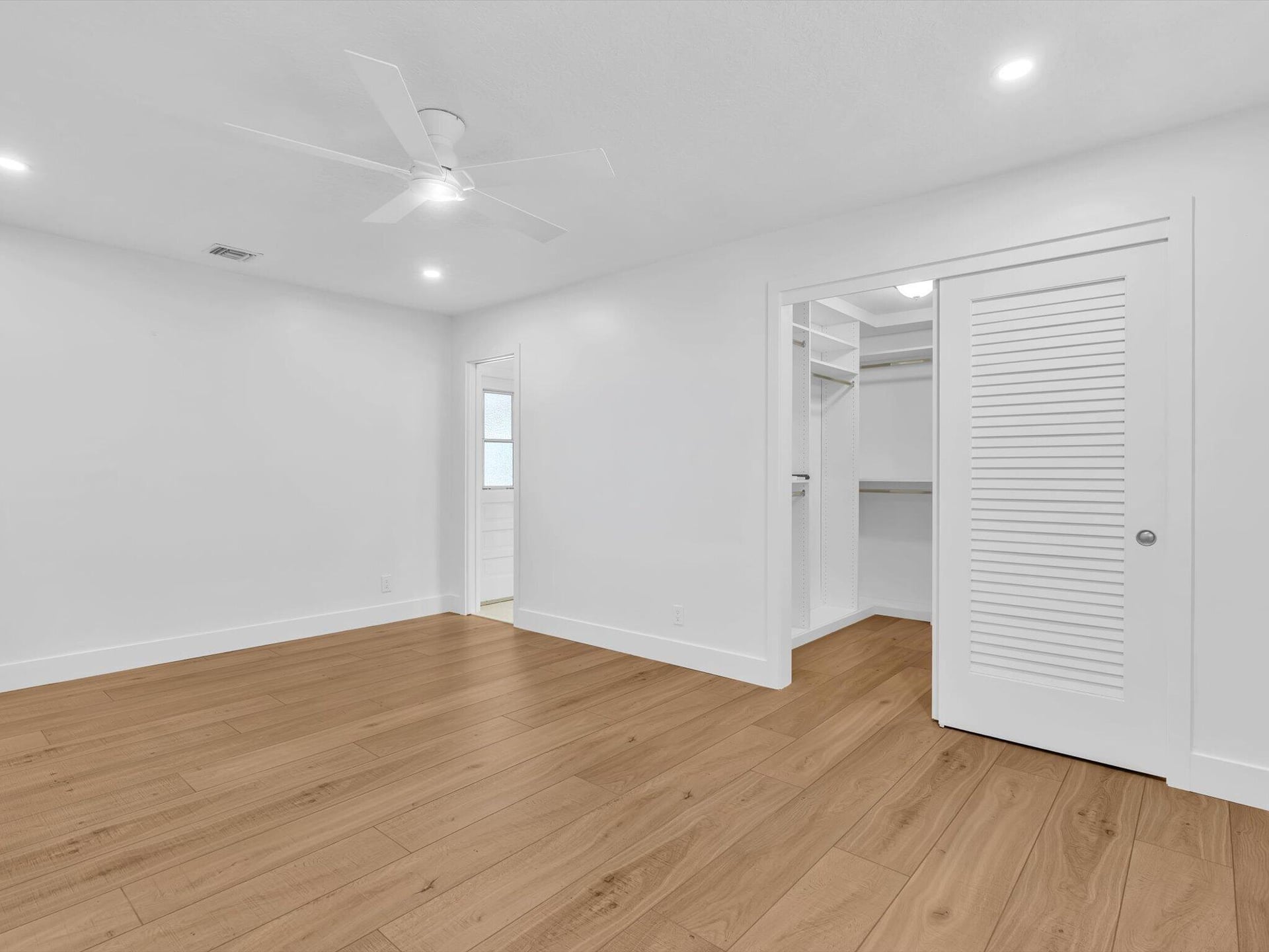 Residence photo 48