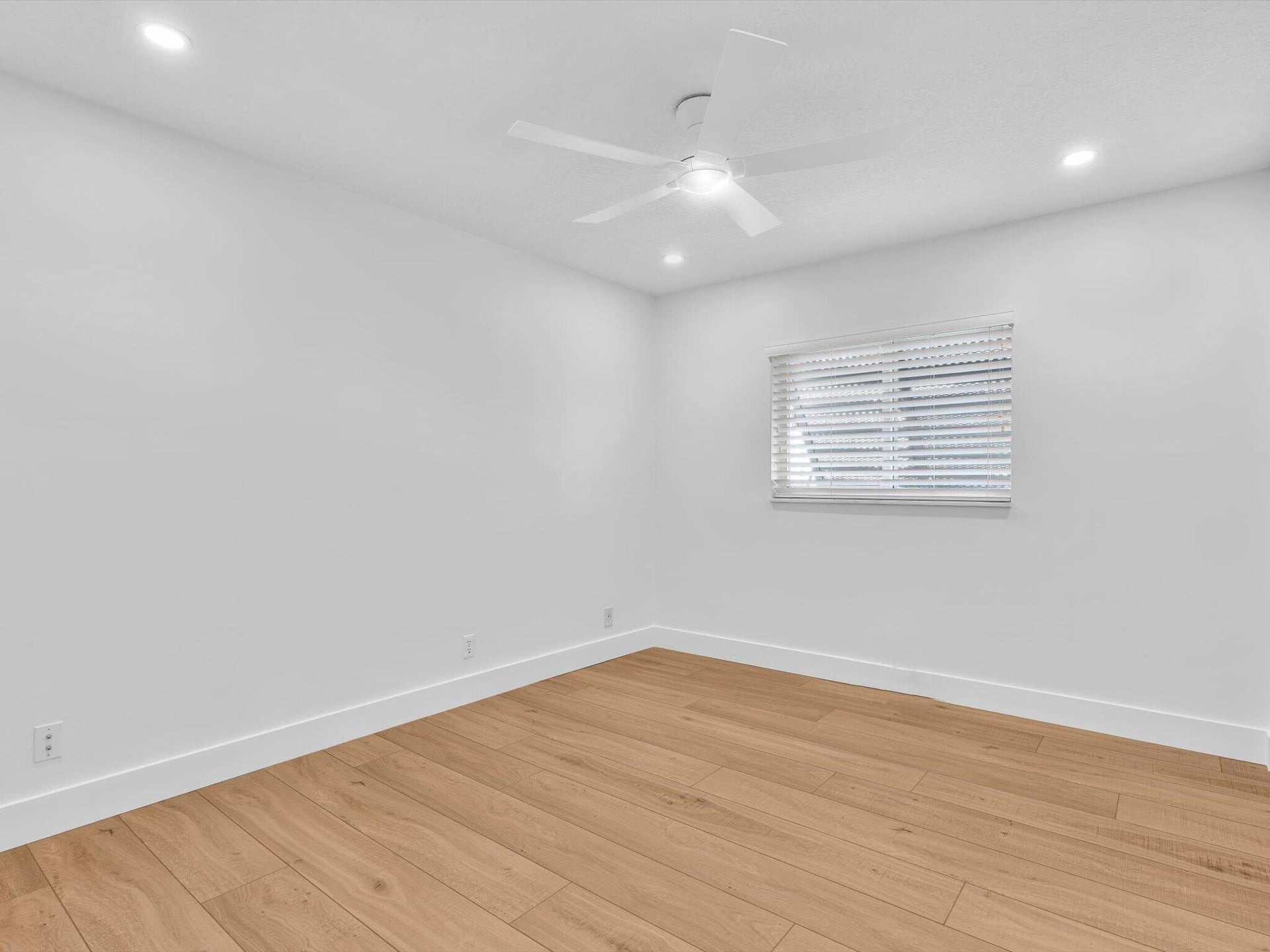 Residence photo 54