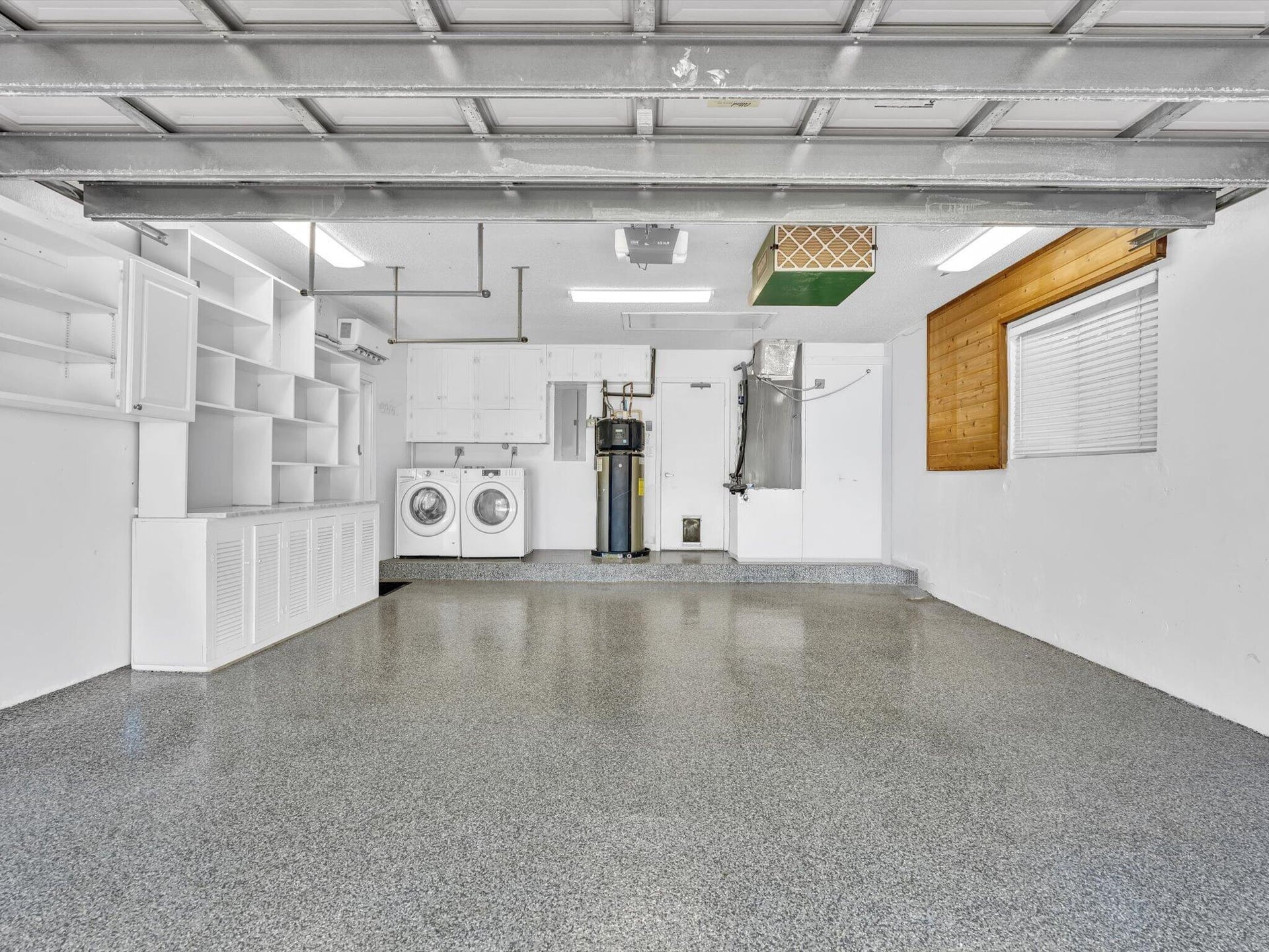 Residence photo 63