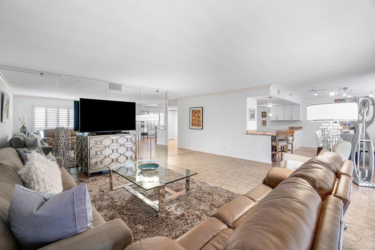 Sea Ranch Club of Boca Unit 306 photo 19