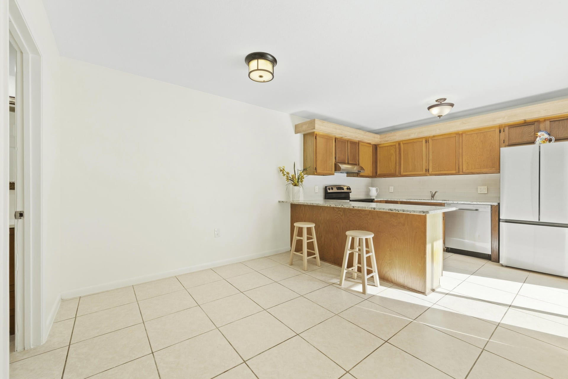  Unit #324 photo 8
