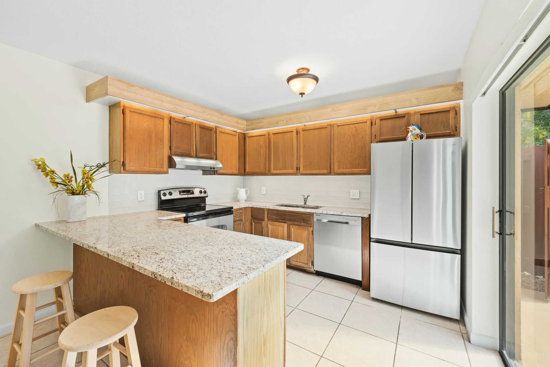  Unit #324 photo 9