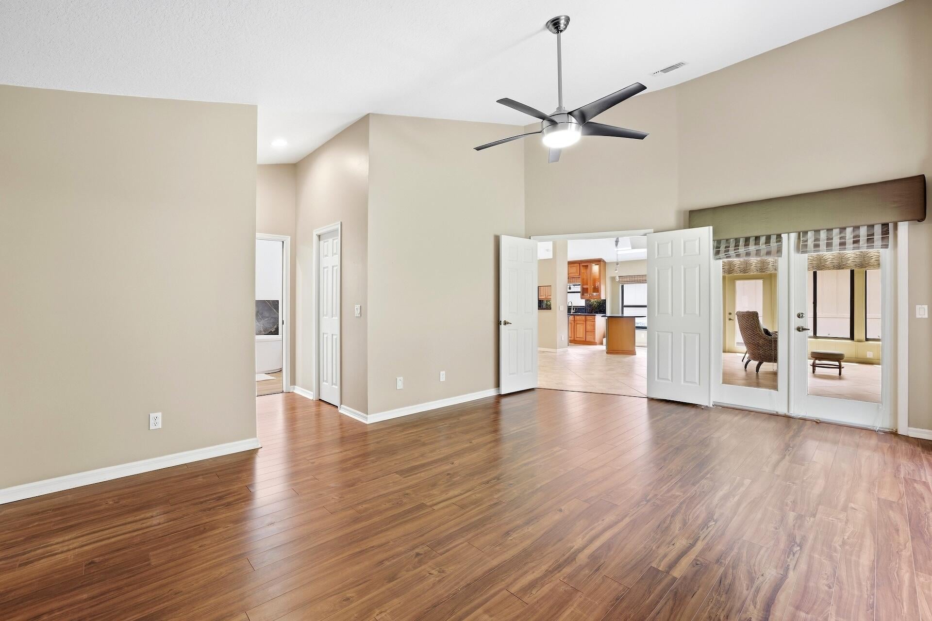 Residence photo 15