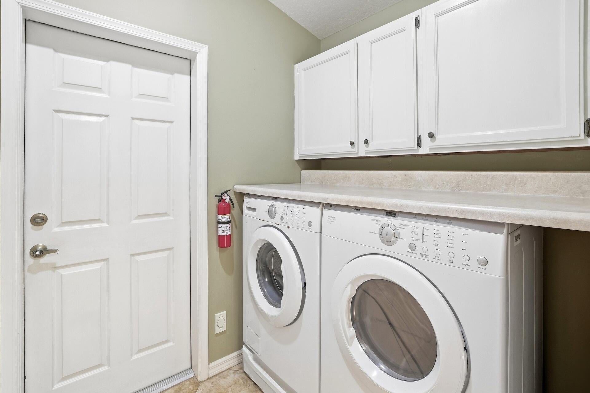 Residence photo 26