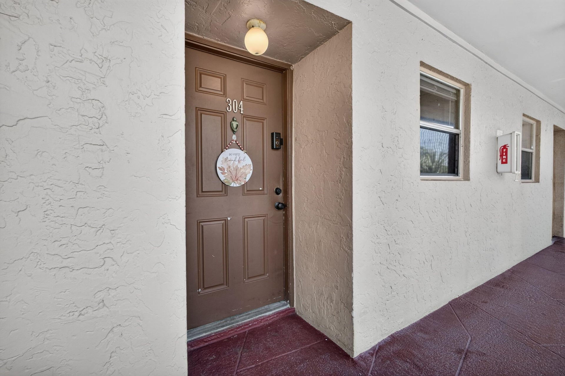 Unit 304 photo 4