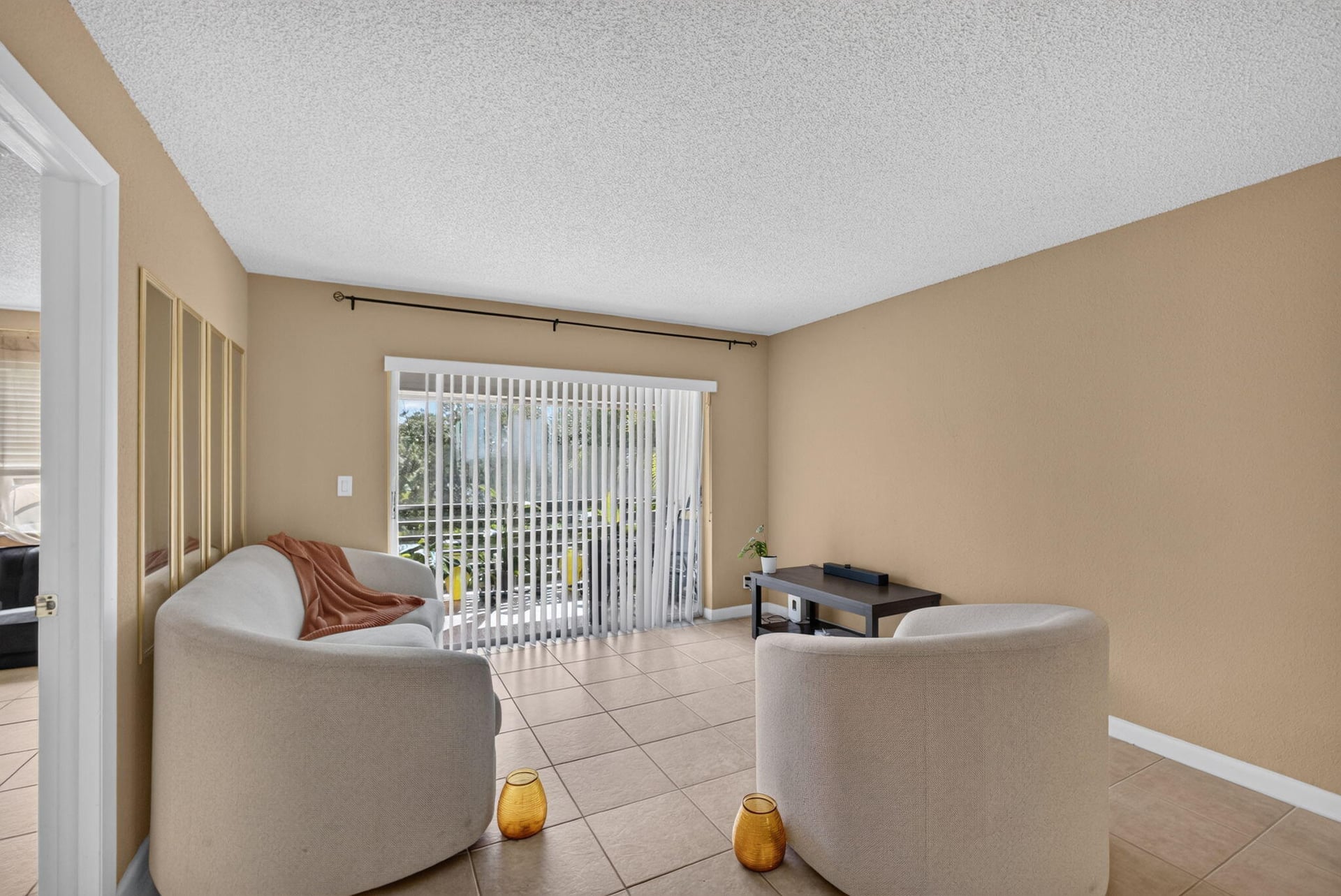Unit 304 photo 29