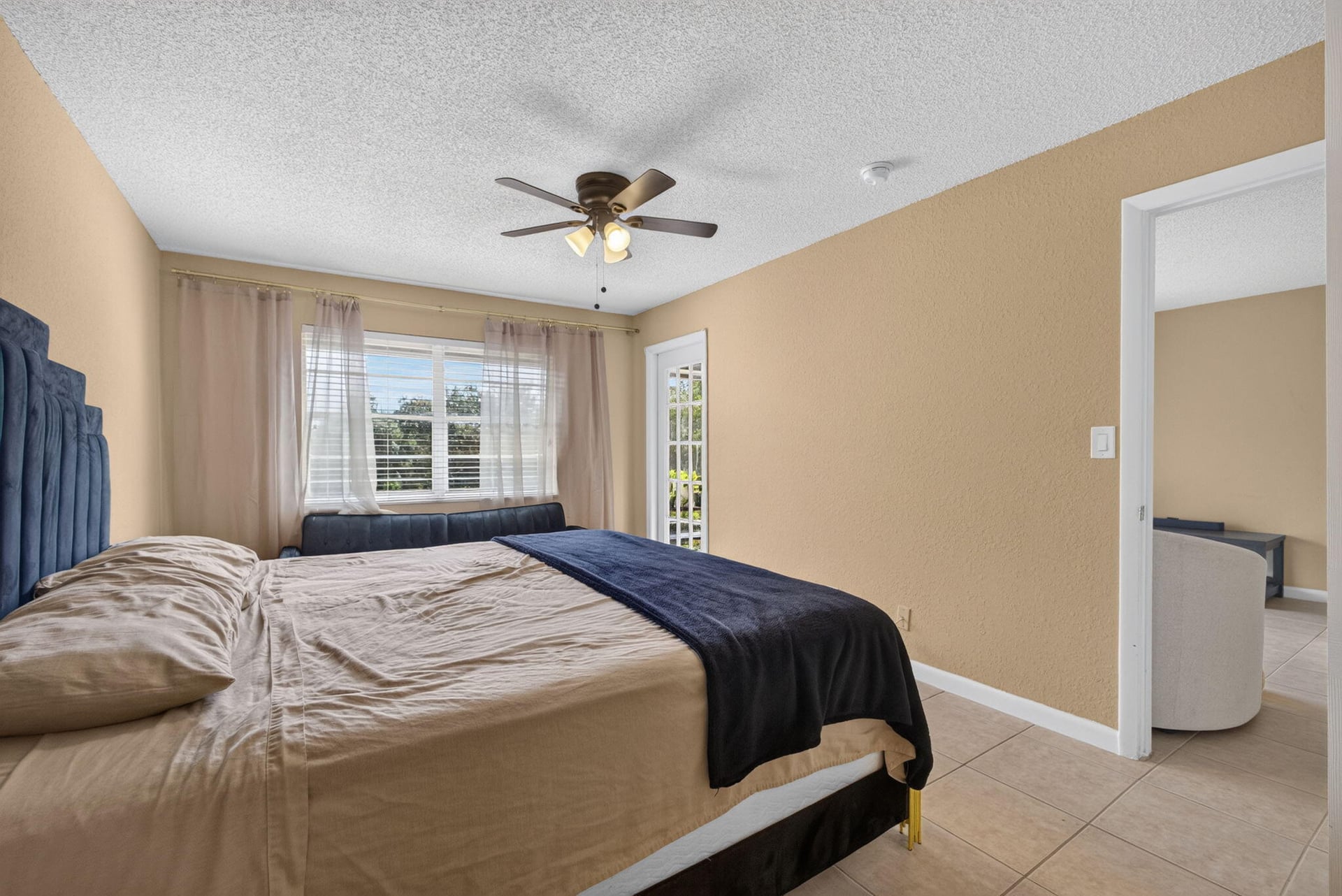 Unit 304 photo 39