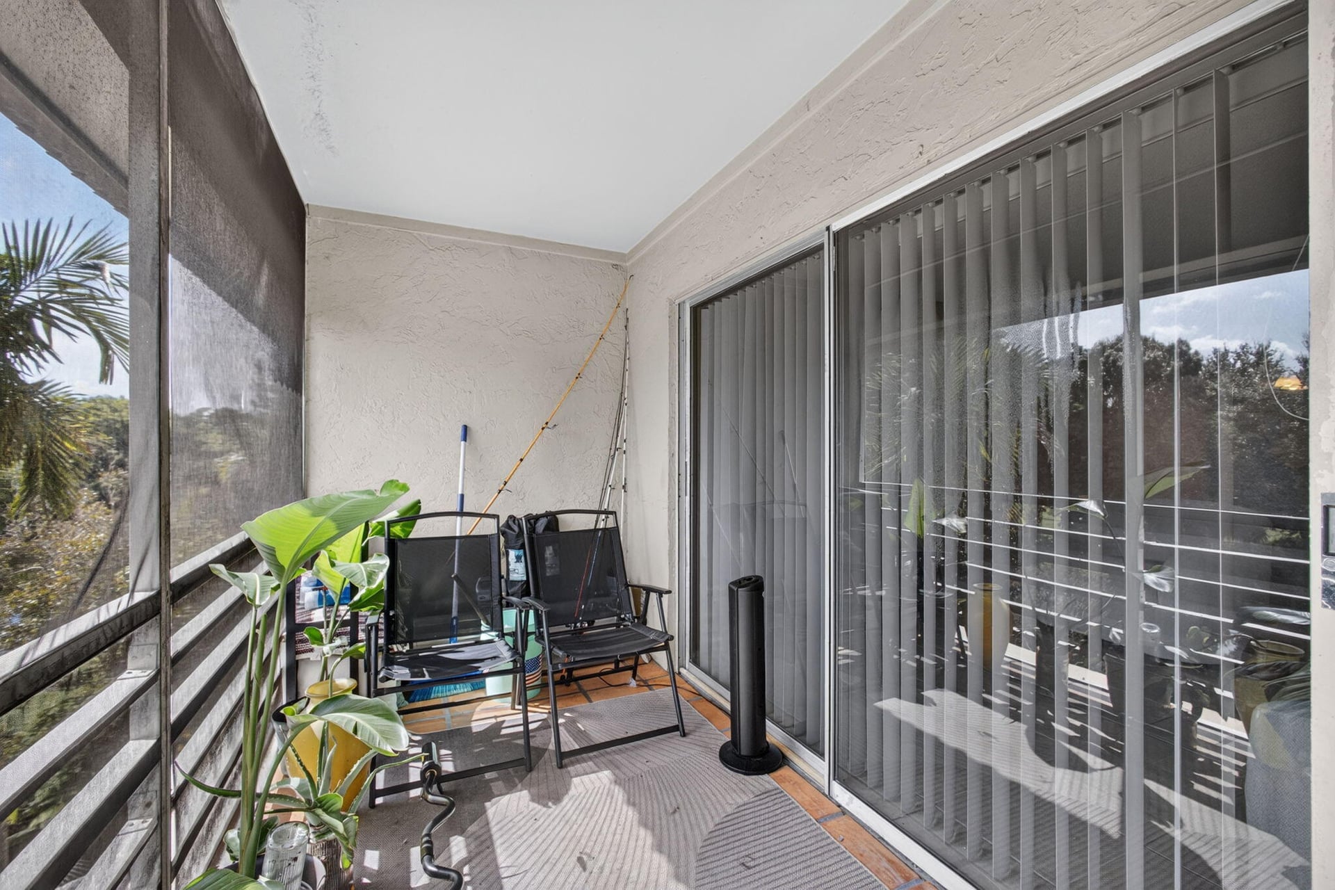 Unit 304 photo 47