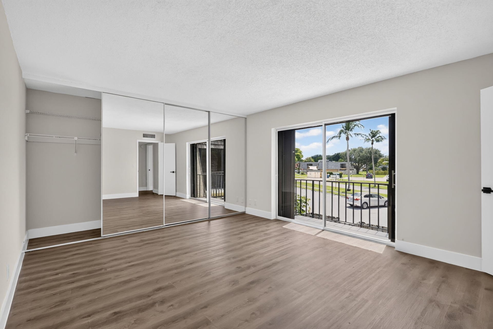  Residence photo 13