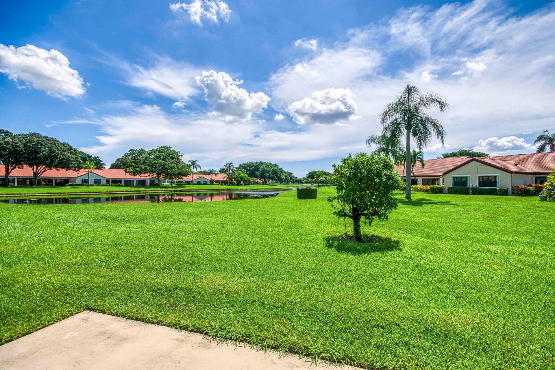  Residence photo 26
