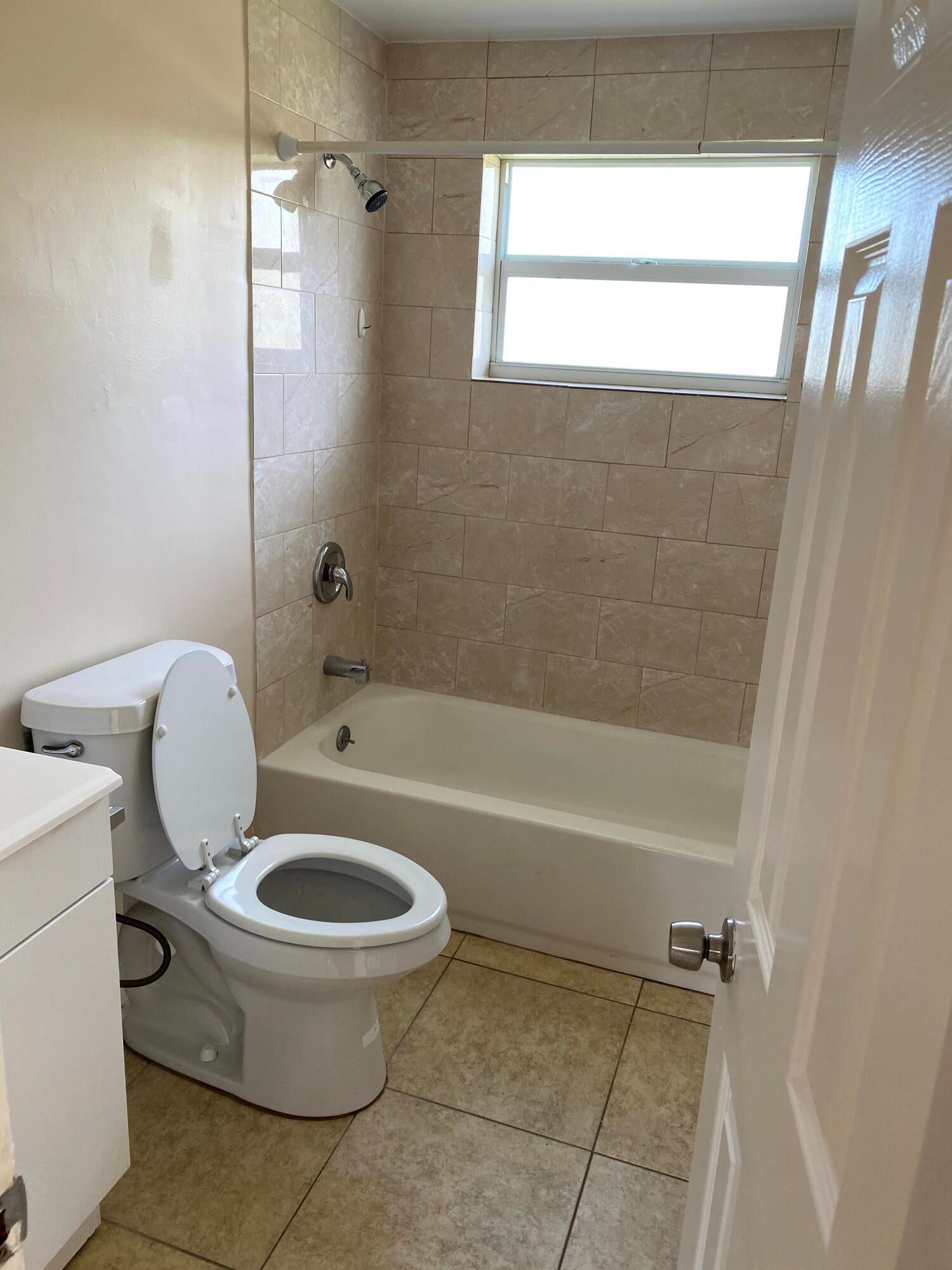 Unit #2 photo 11