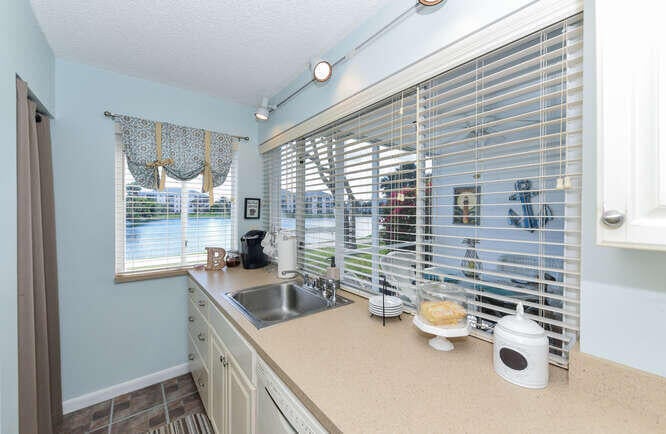  Unit A108 photo 14