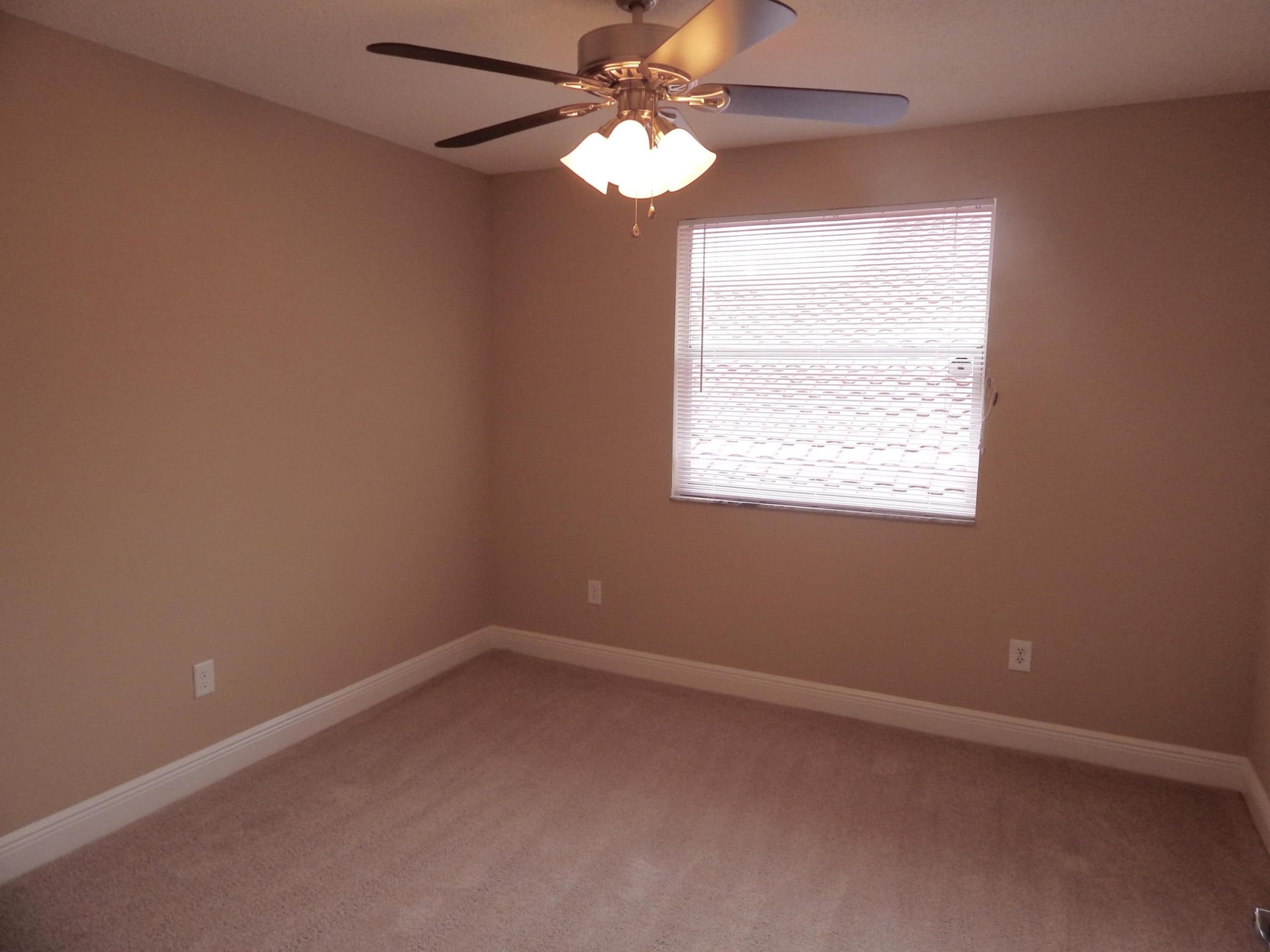  Residence photo 13