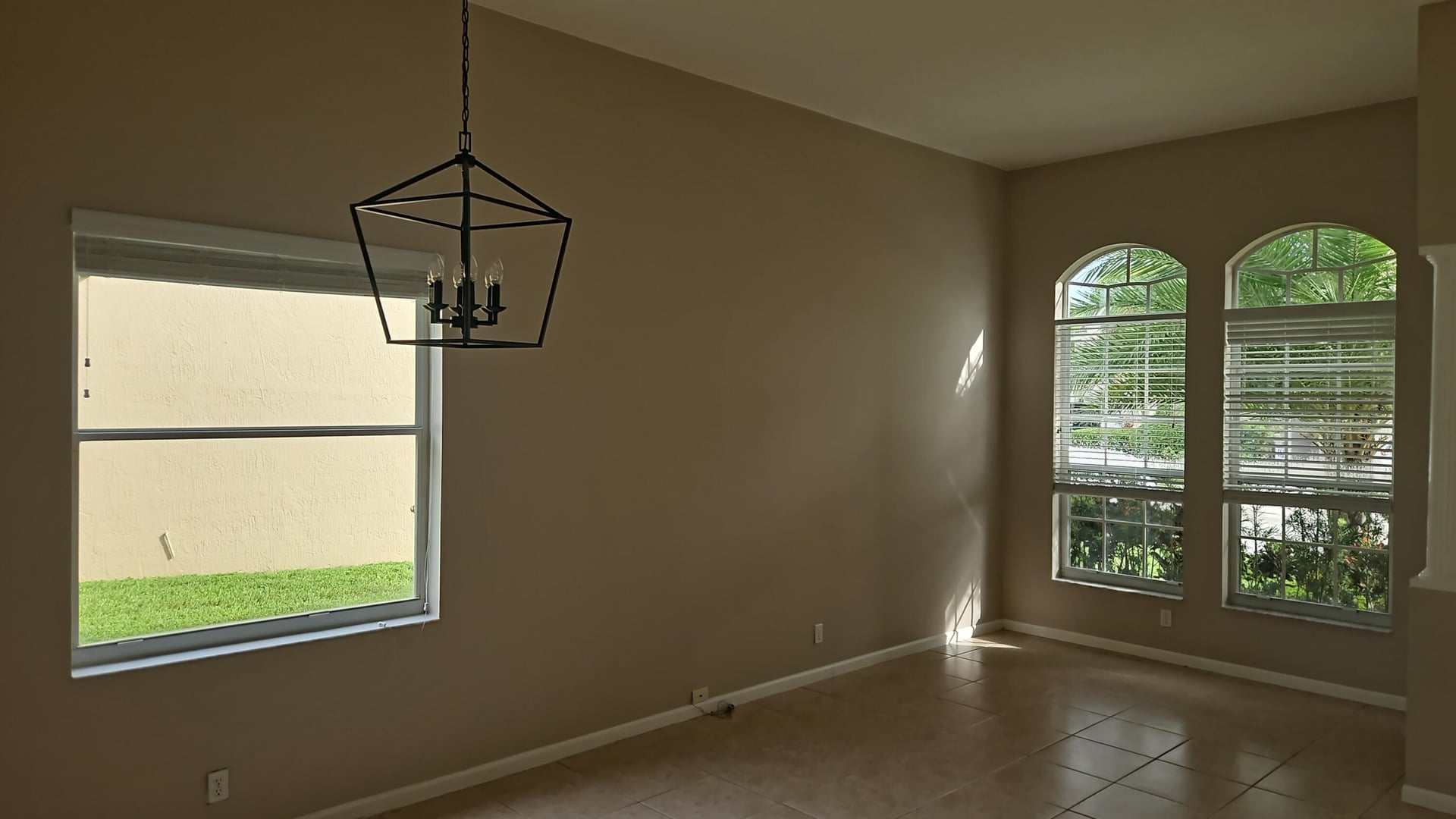  Residence photo 12