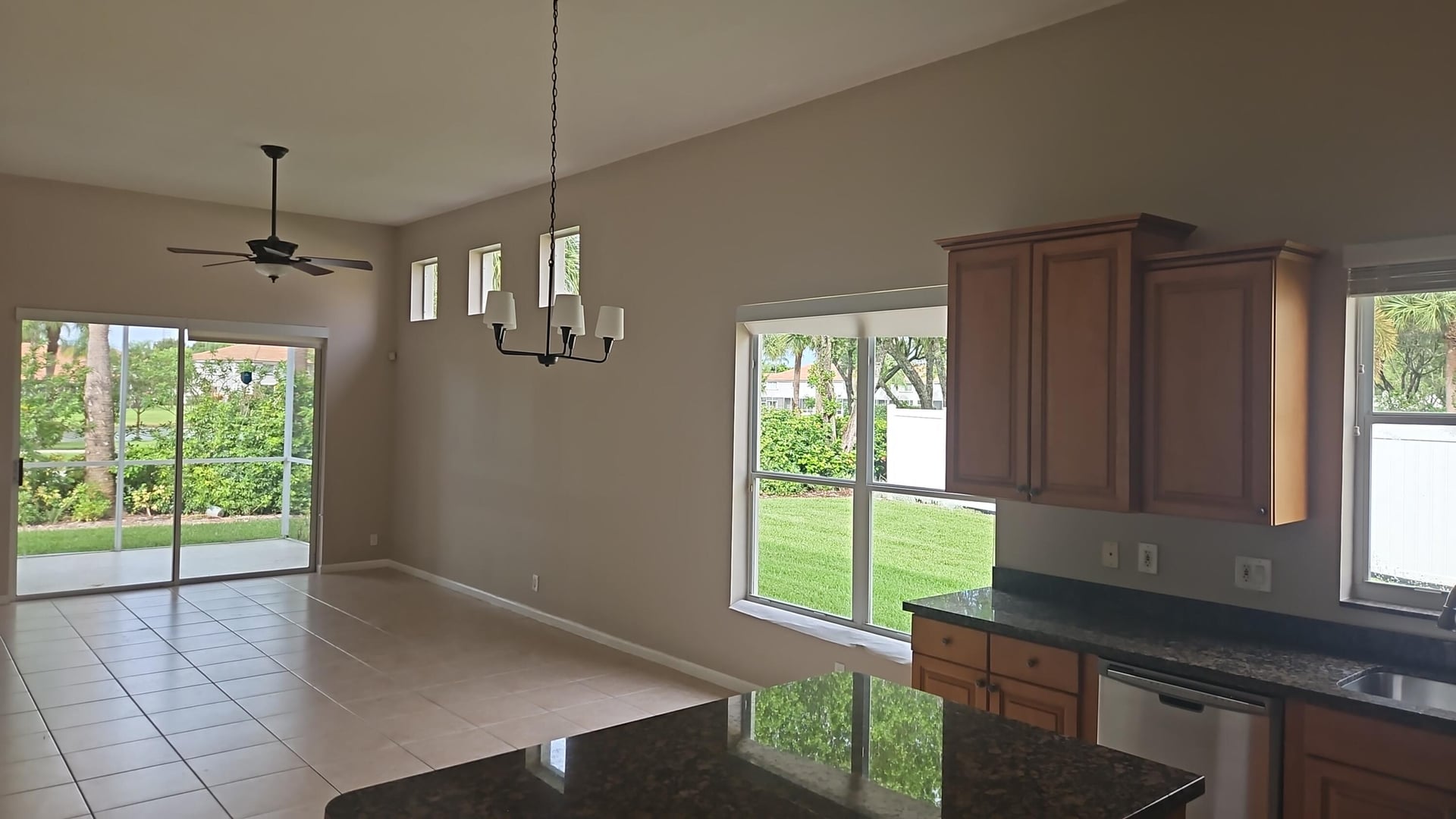  Residence photo 15