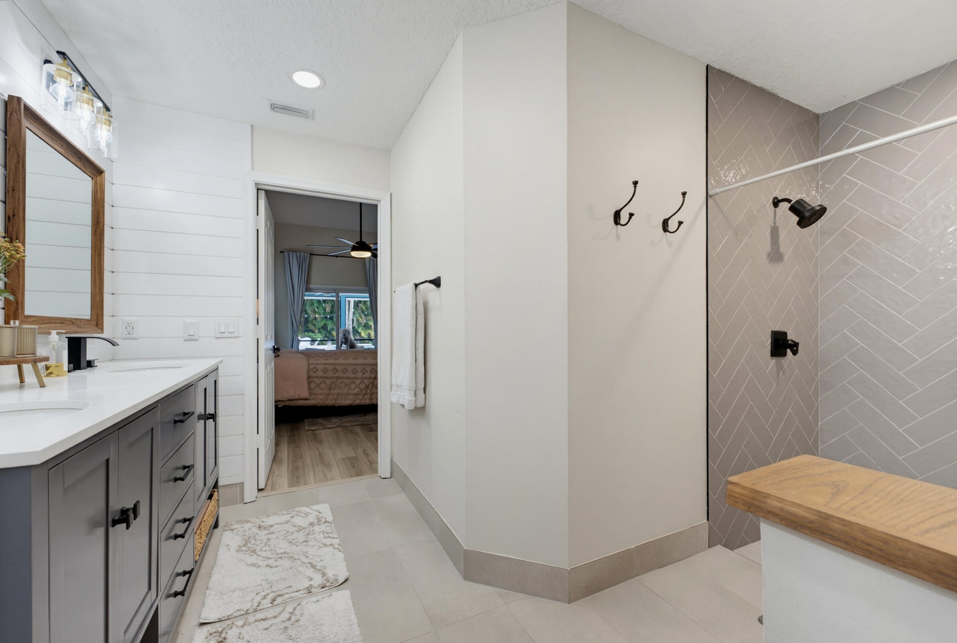  Residence photo 60