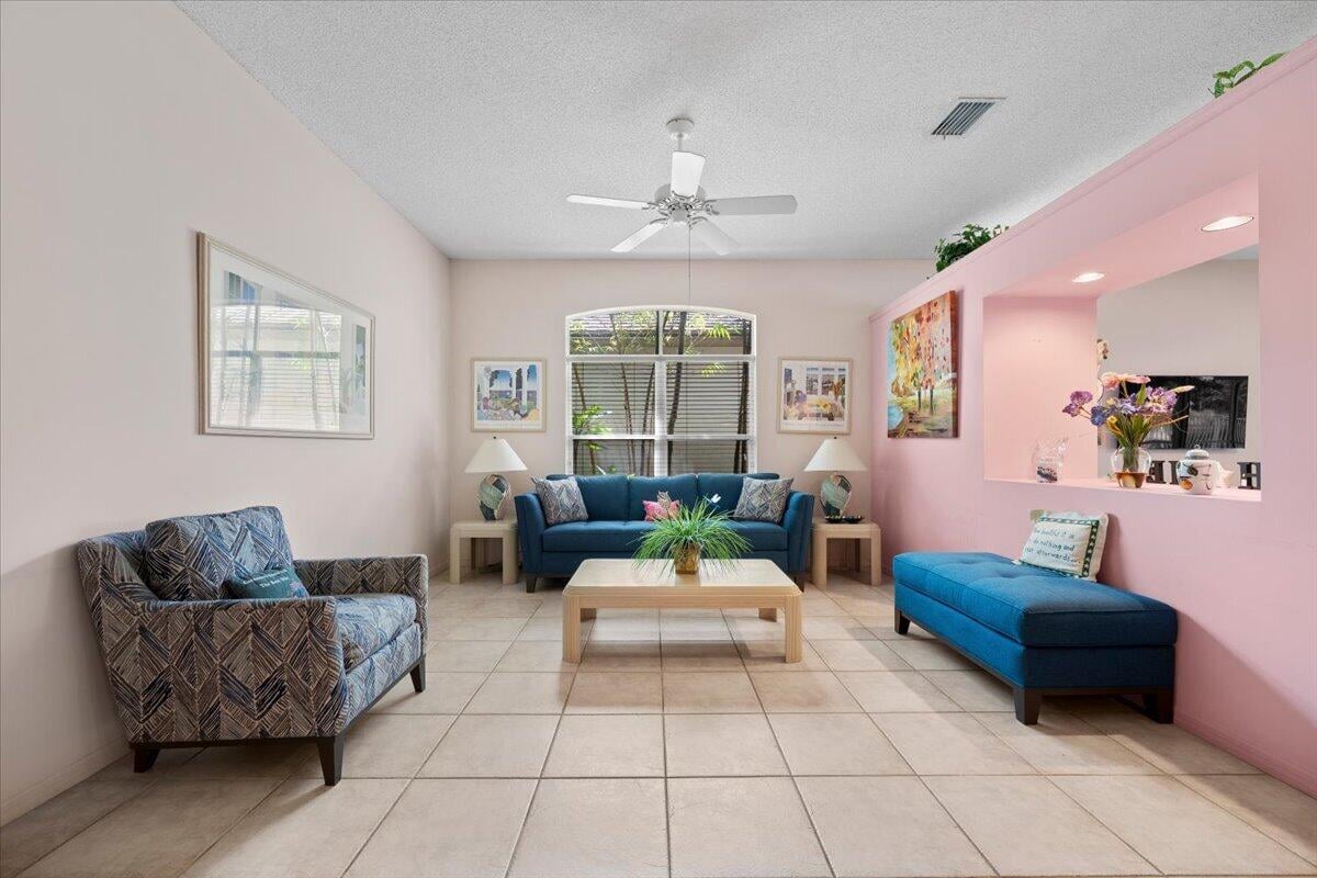 Residence photo 6