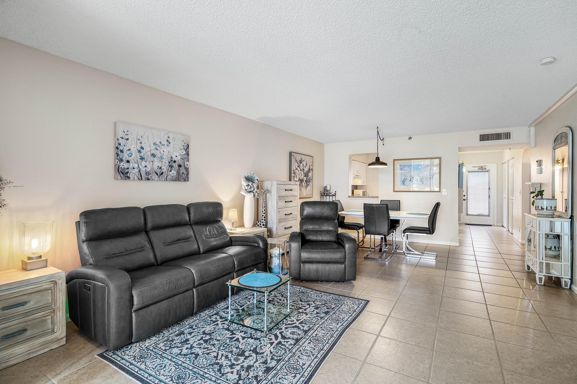 Unit 205 photo 15