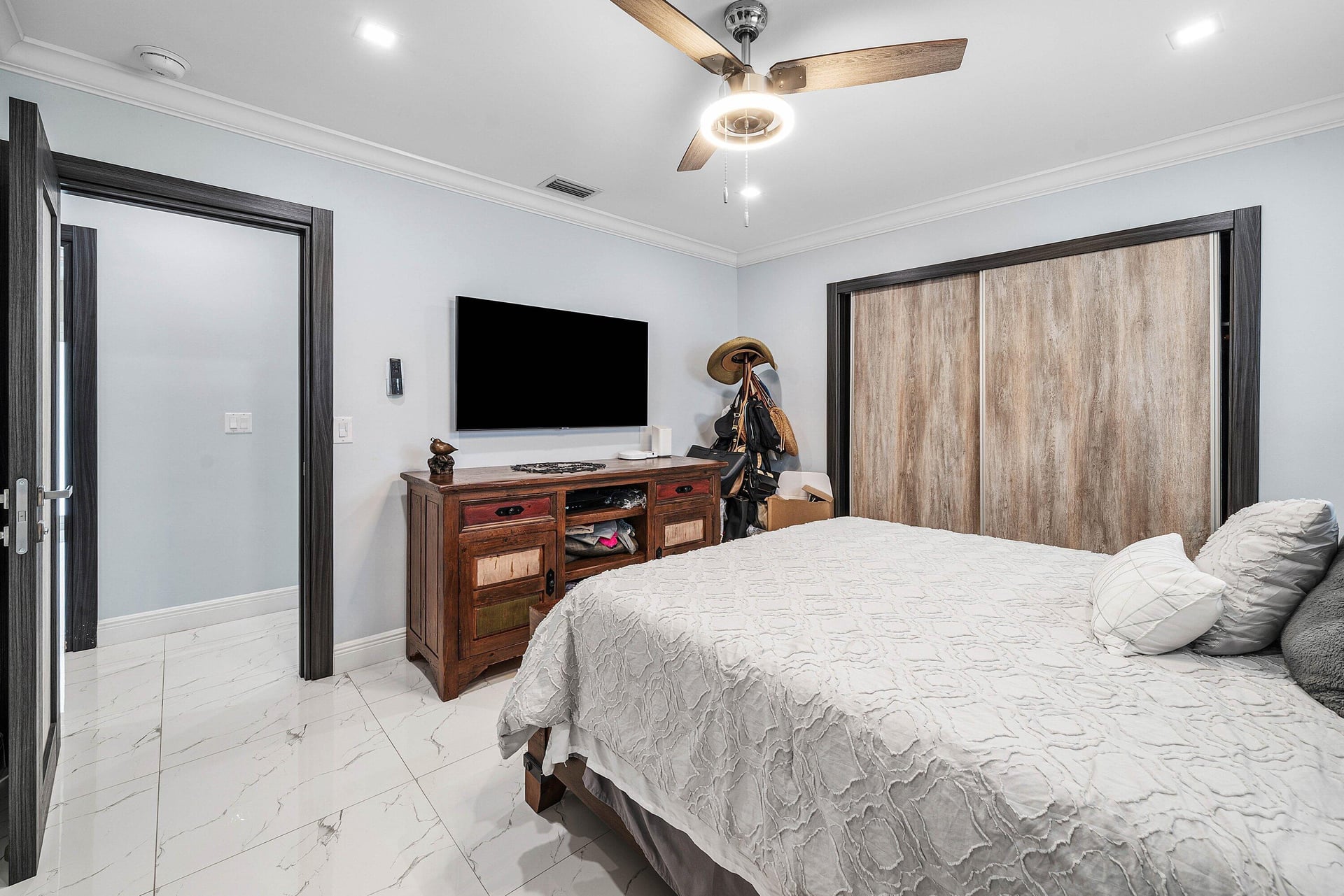 Lake Floresta Park Residence photo 22