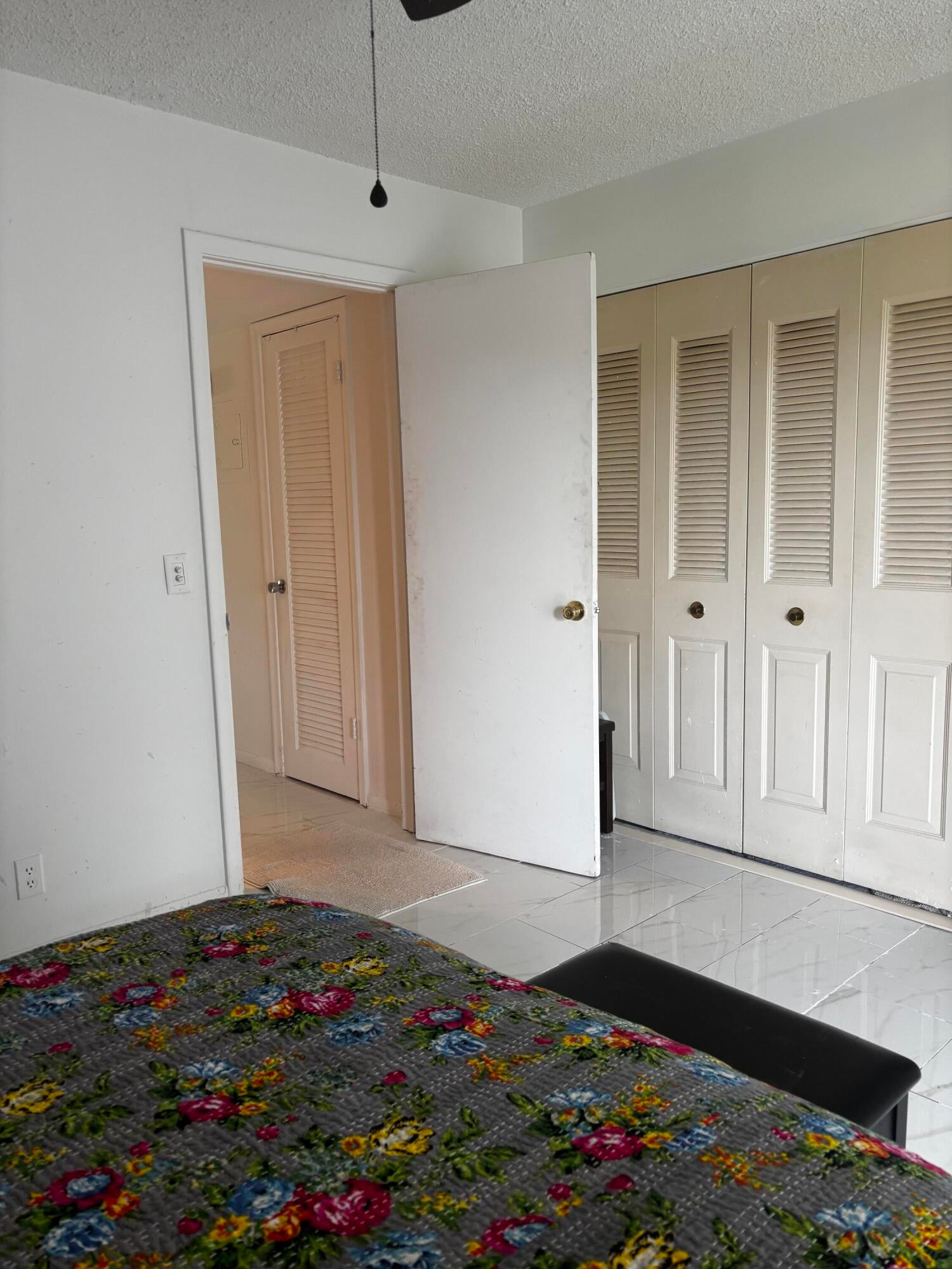  Residence photo 9