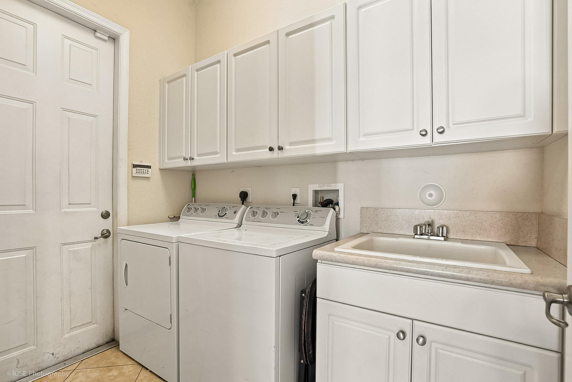 Residence photo 16