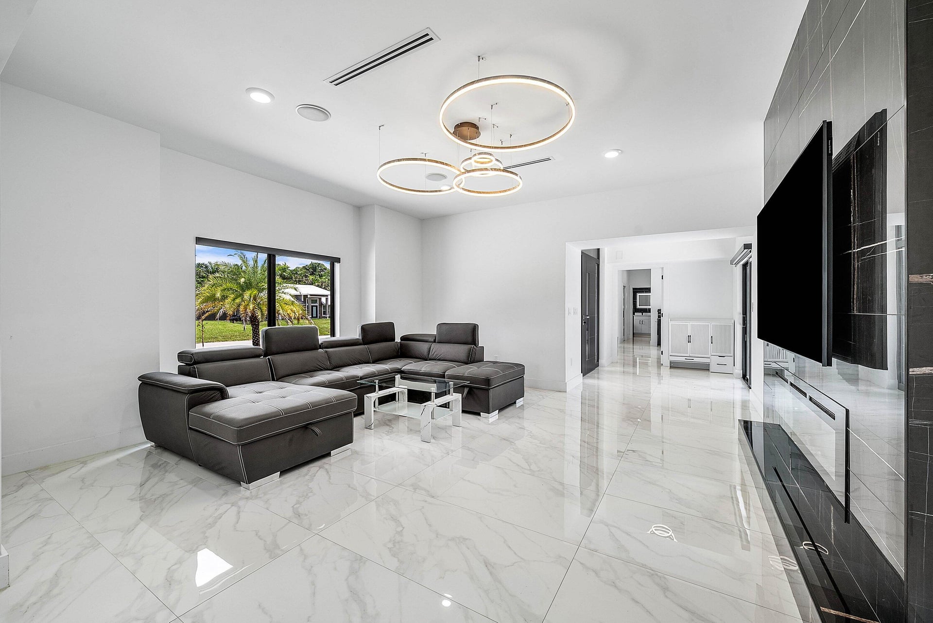  Residence photo 9